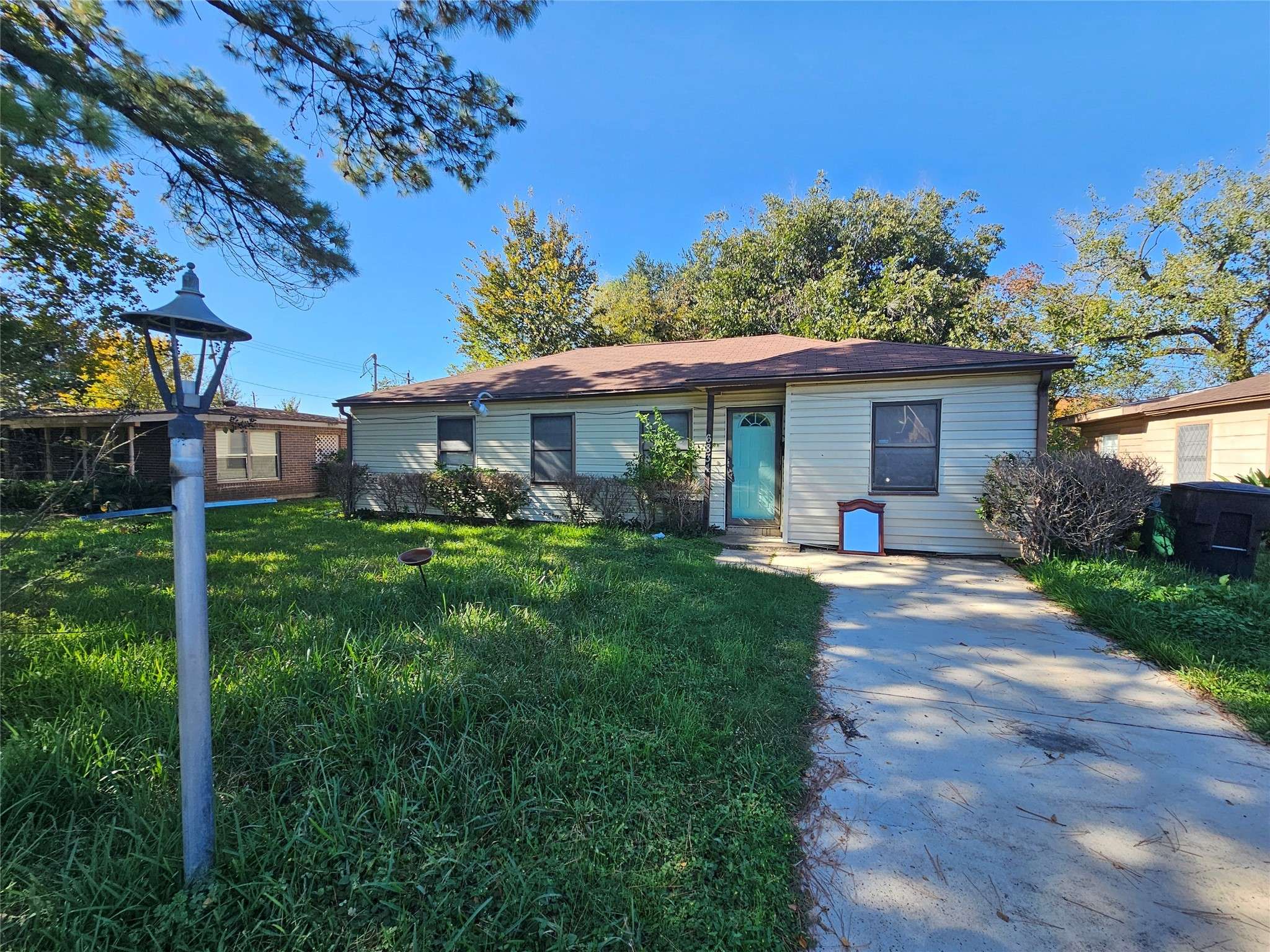 Houston, TX 77021,6834 Driftwood ST