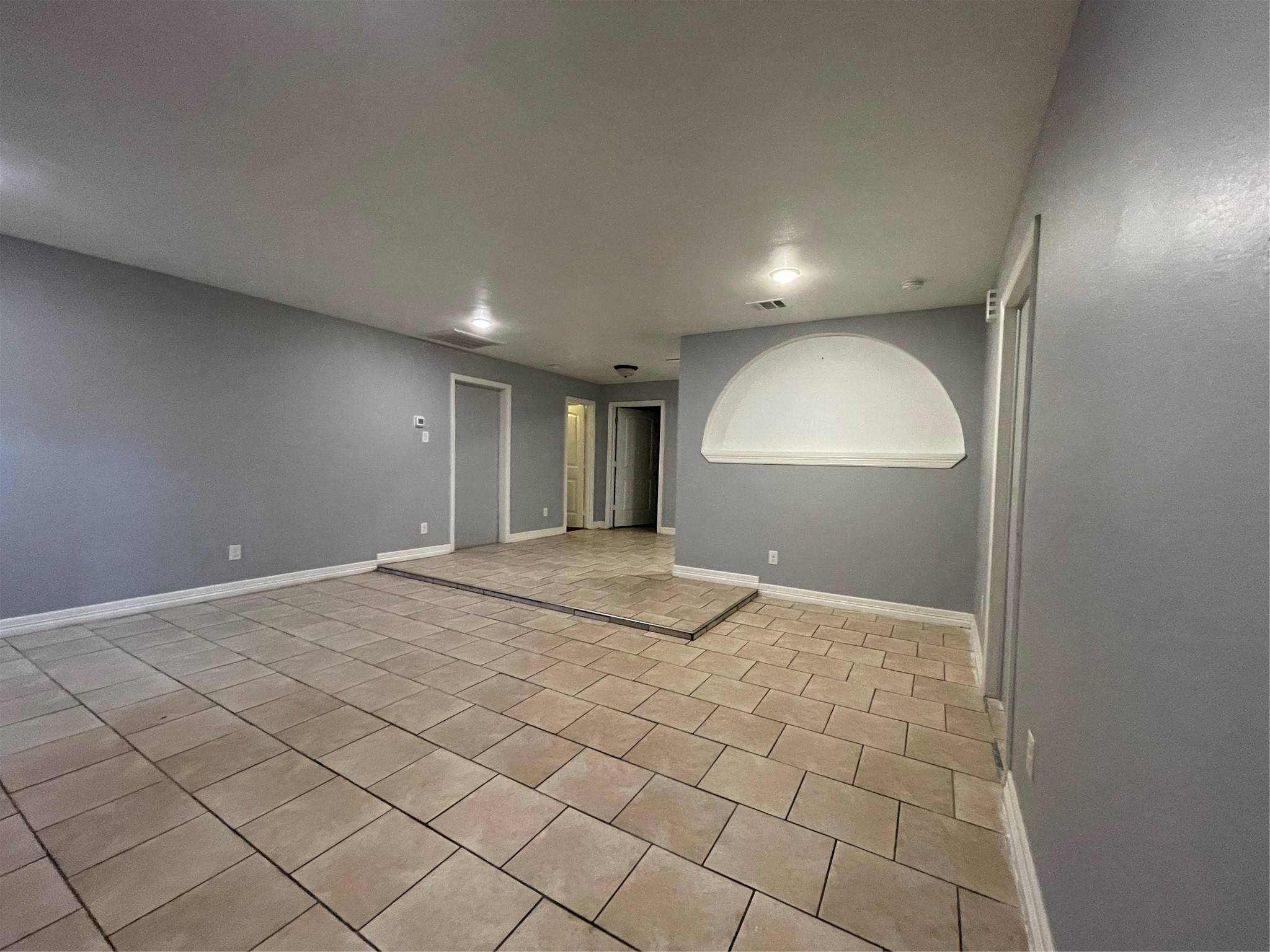 Houston, TX 77016,10120 Homestead RD