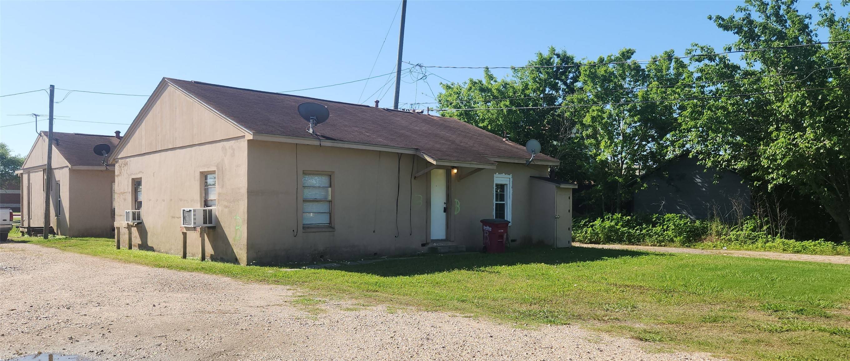 Freeport, TX 77541,603-605-607 McNeill