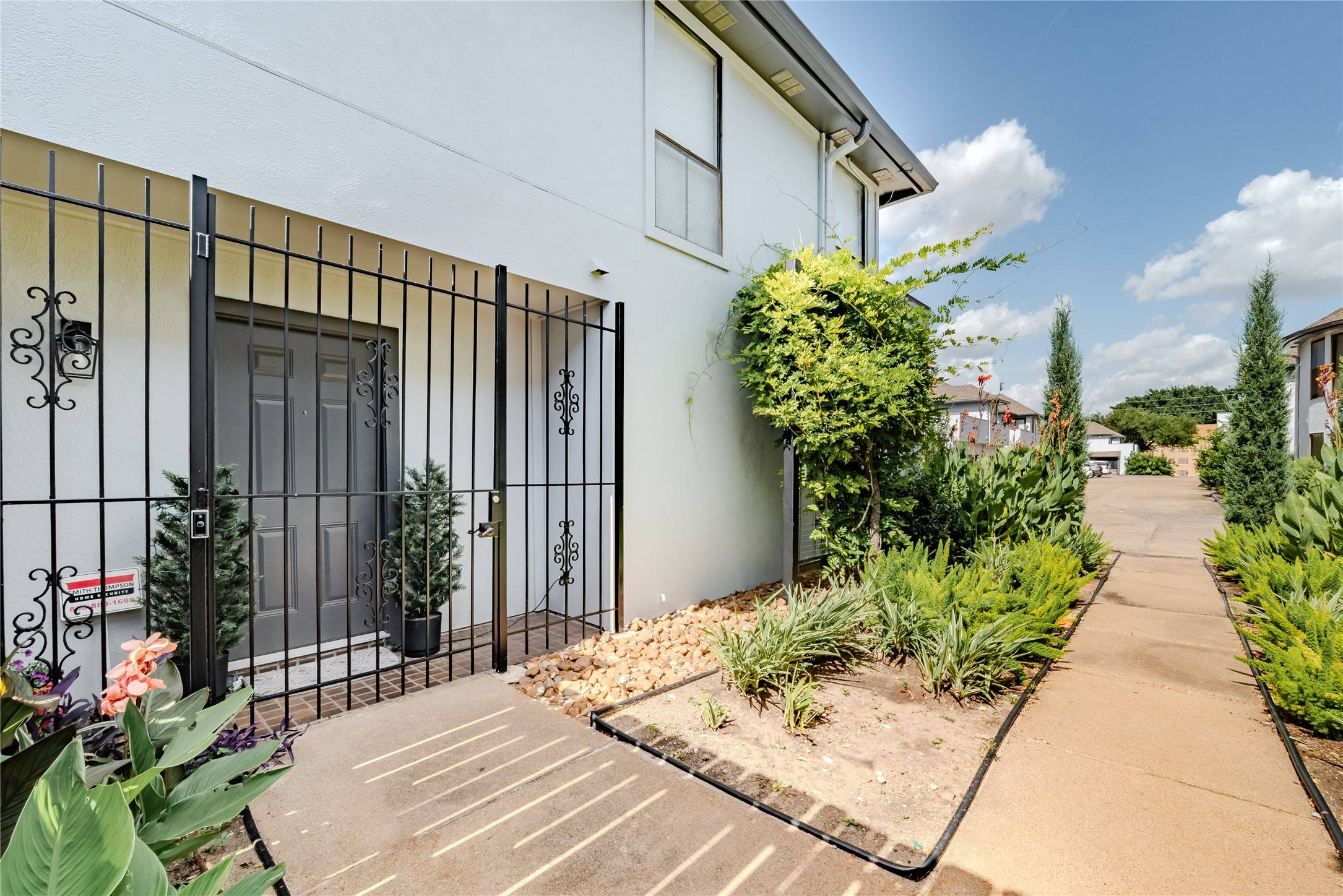 Houston, TX 77057,1914 Augusta DR #15