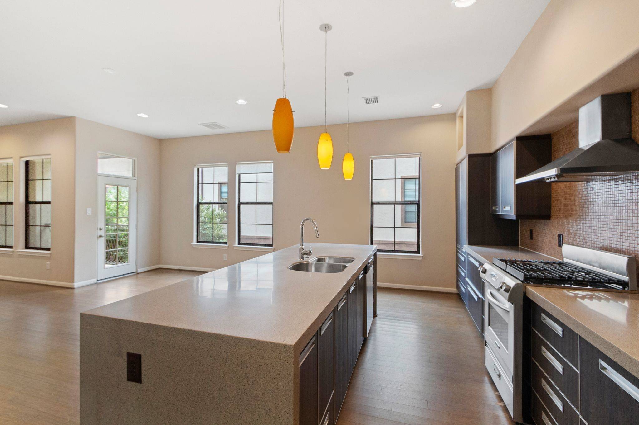 Houston, TX 77007,3943 Gibson ST