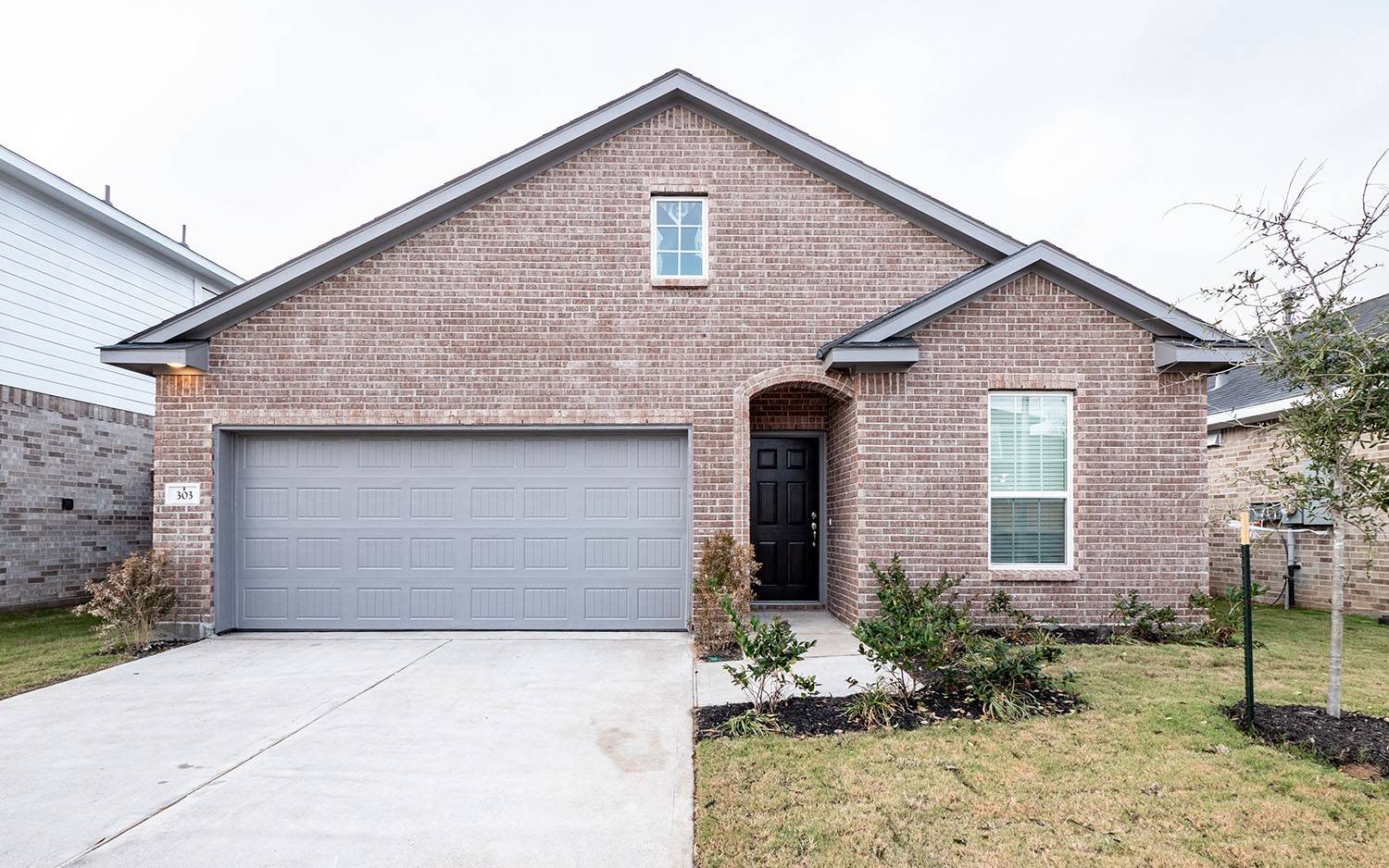 Clute, TX 77531,303 Prairie Grass TRL