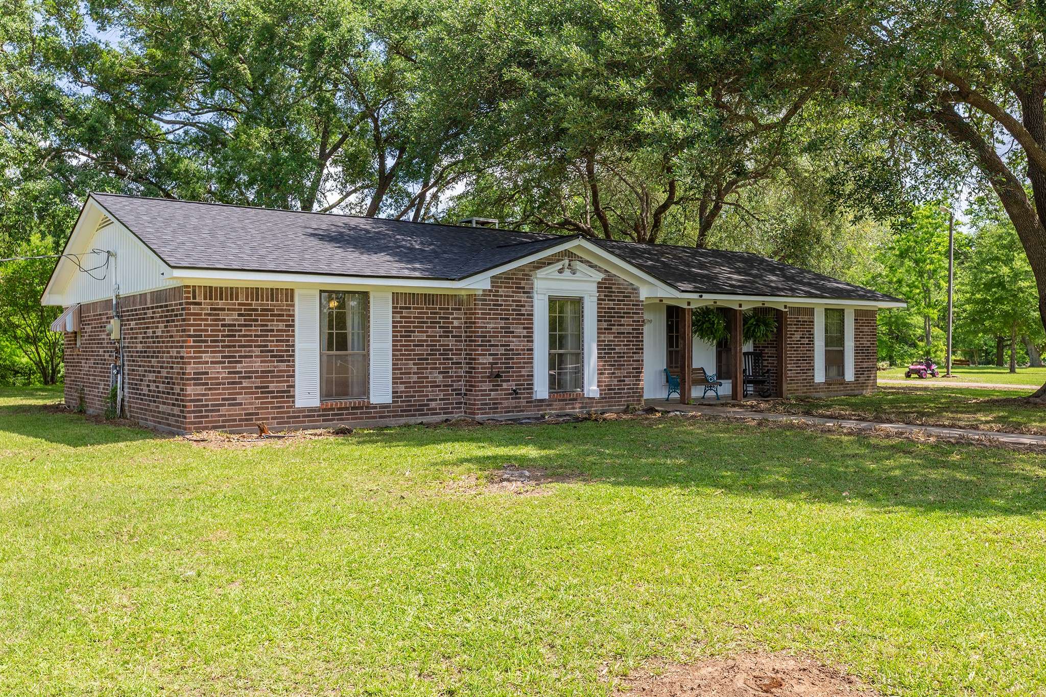 Cleveland, TX 77327,215 County Road 2153