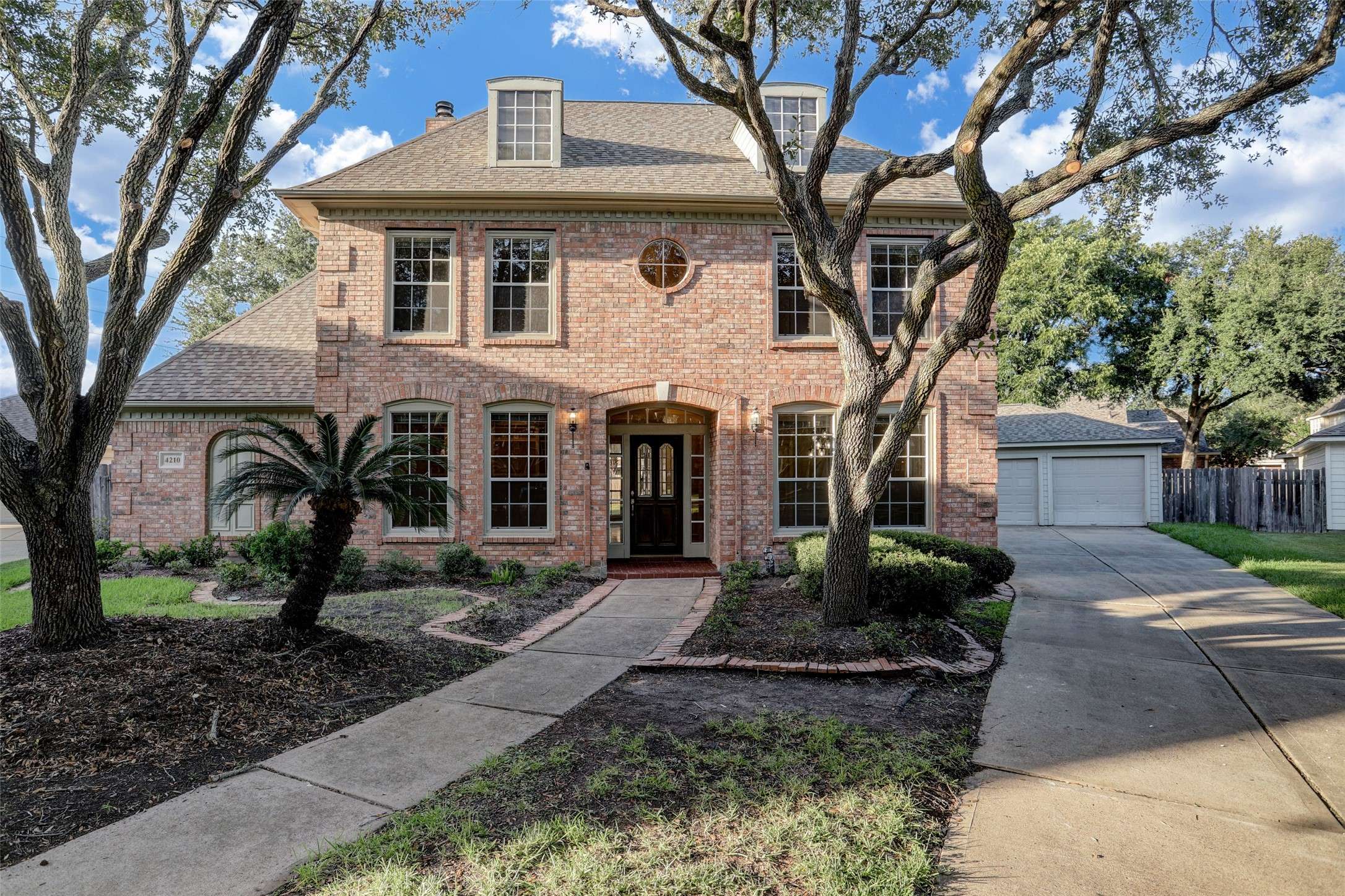 Sugar Land, TX 77479,4210 Alcorn Glen LN