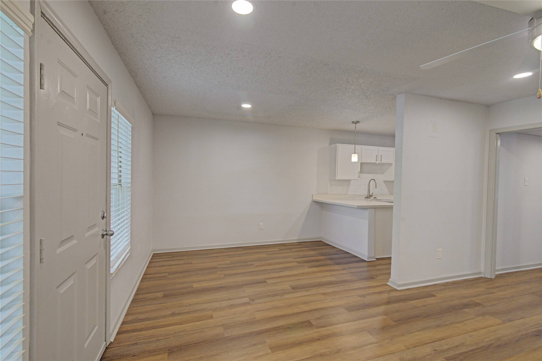 Houston, TX 77007,800 Heights BLVD #3