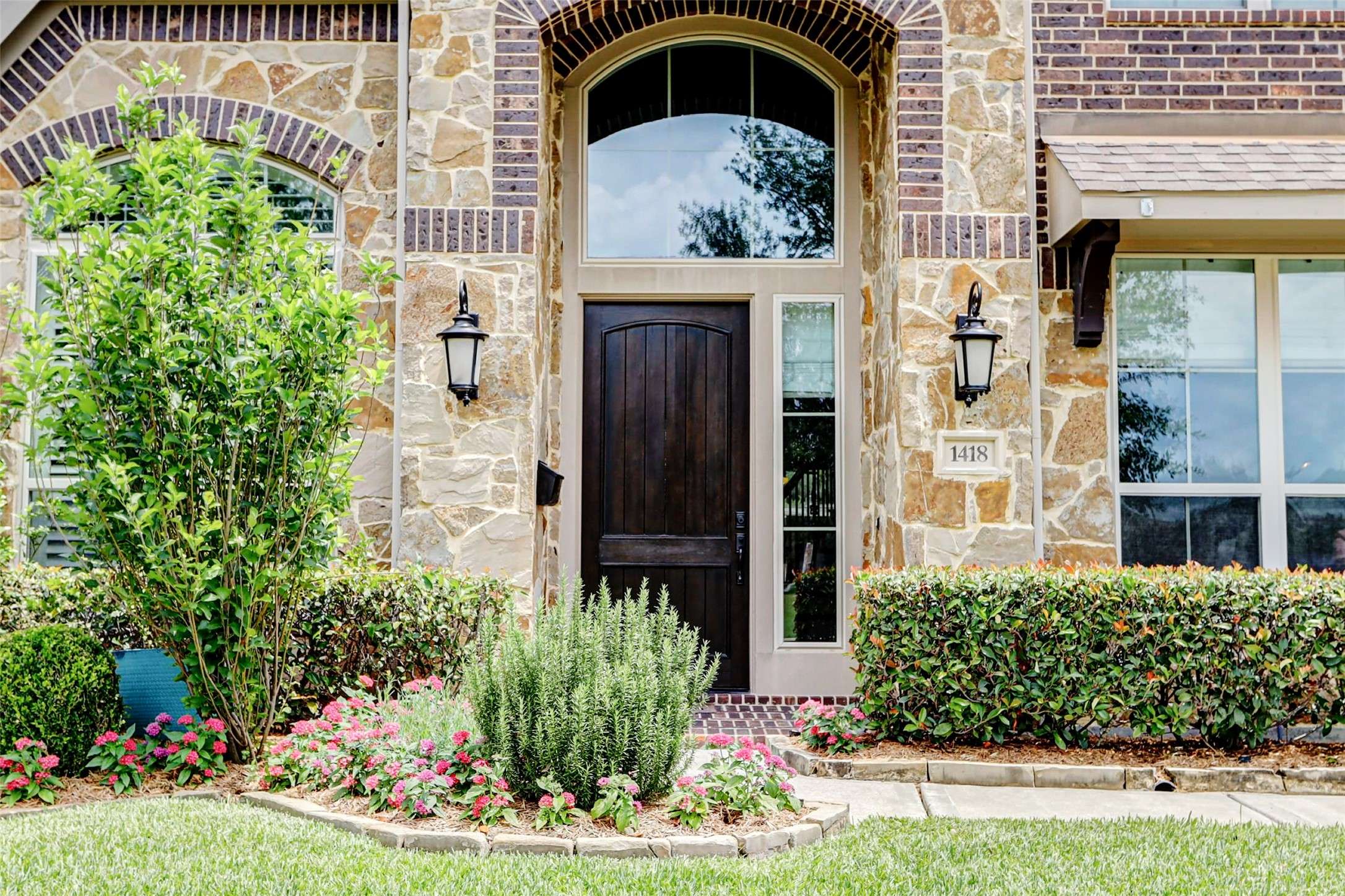 Houston, TX 77018,1418 Du Barry LN