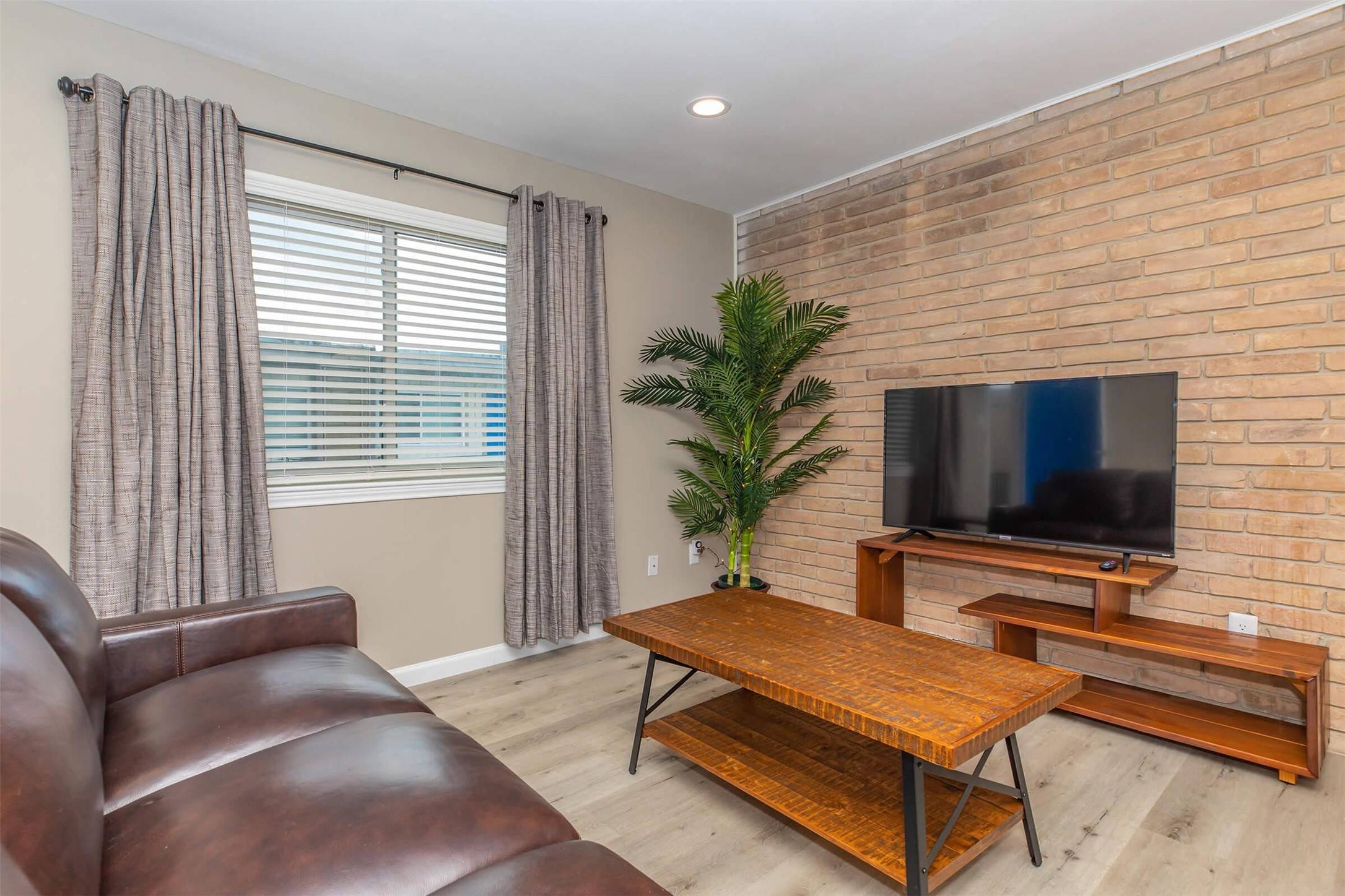 Houston, TX 77025,9707 Timberside Drive #2