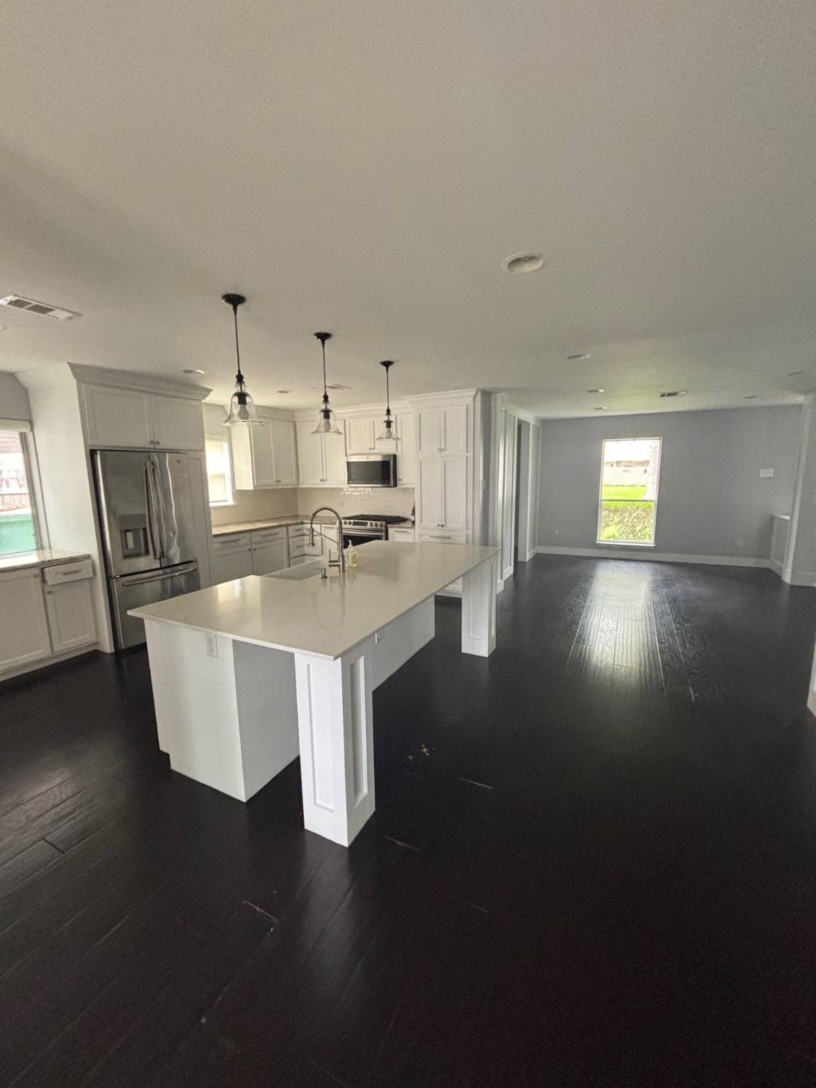 Houston, TX 77042,10915 Ella Lee LN