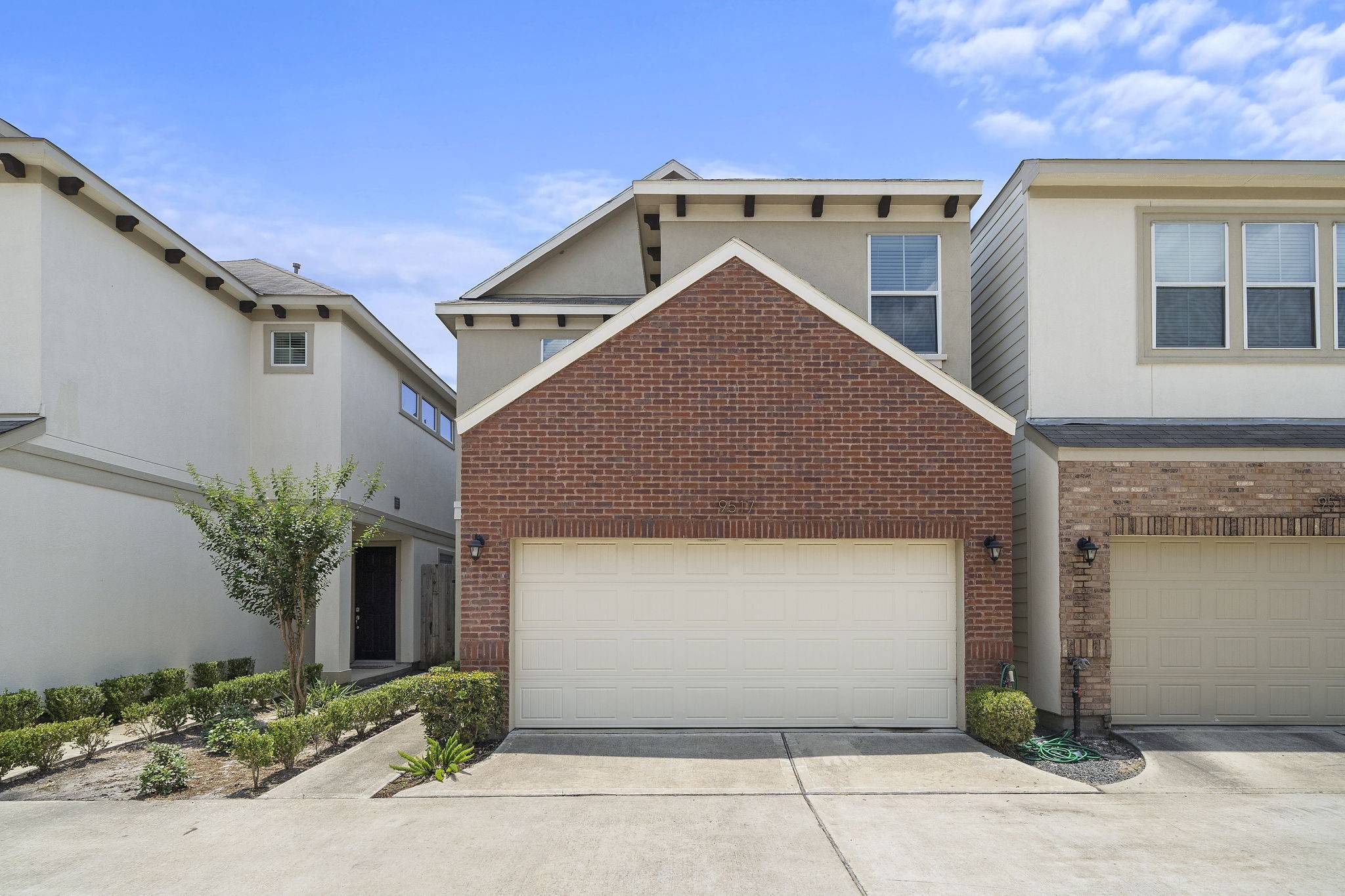 Houston, TX 77055,9517 Cedarpost Square ST