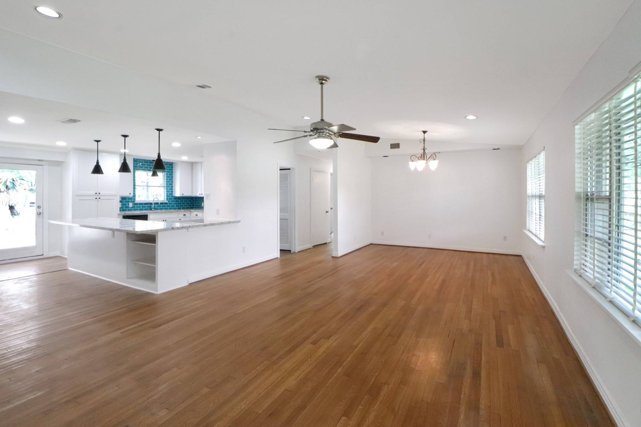 Houston, TX 77081,5518 Holly ST