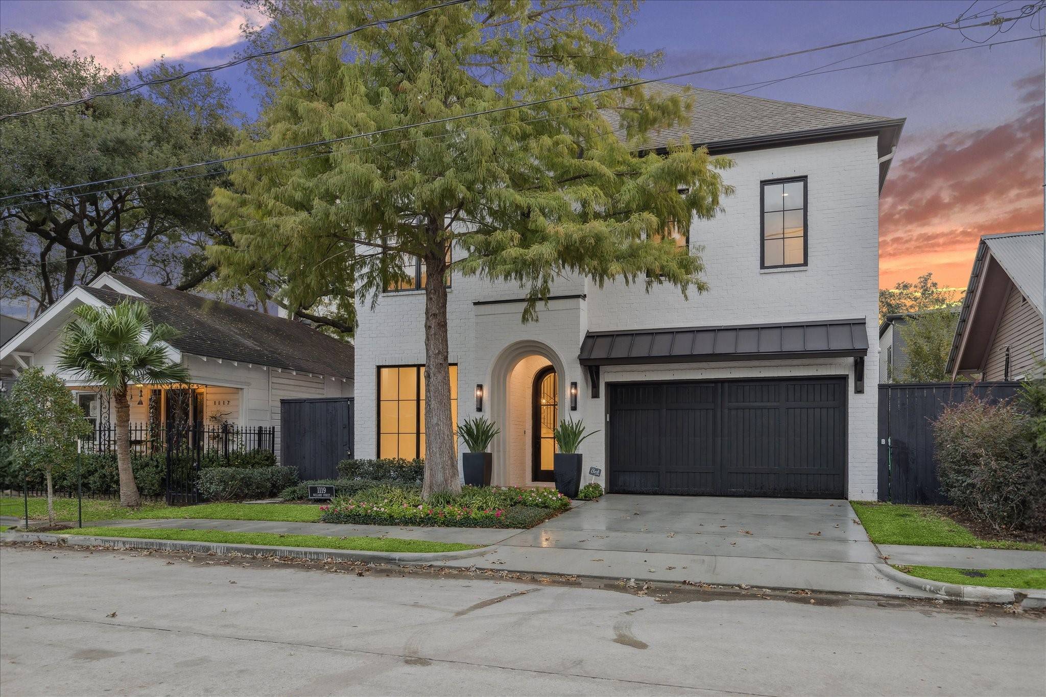 Houston, TX 77006,1119 Willard ST