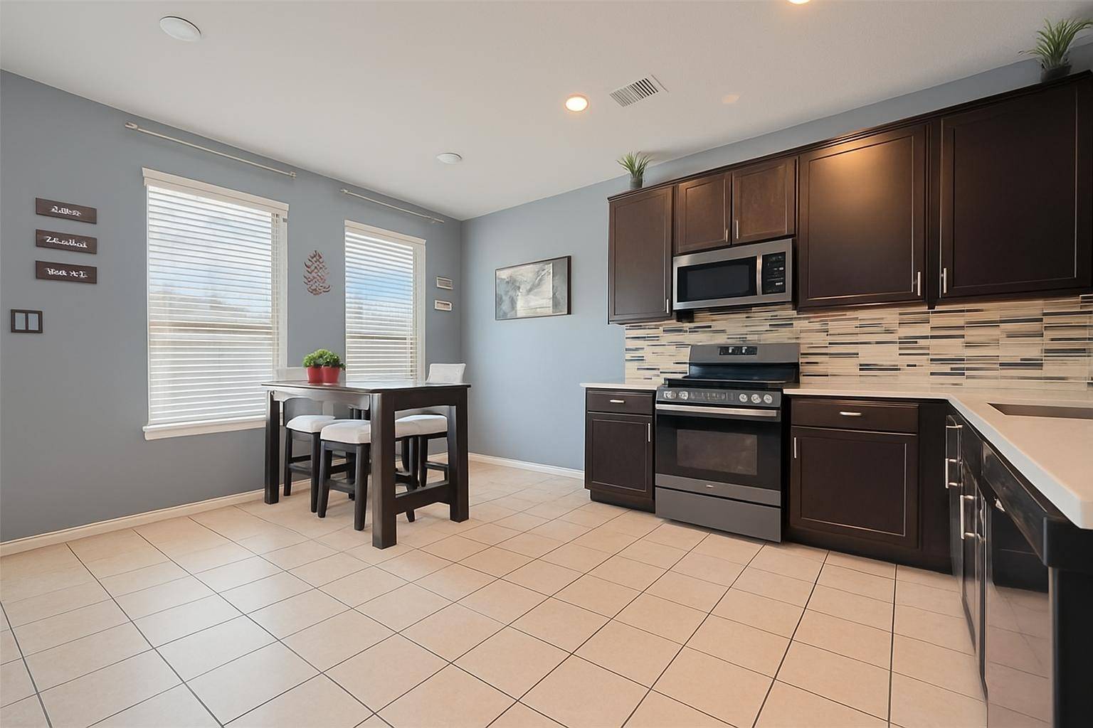 Houston, TX 77044,10027 Yanet Grove LN