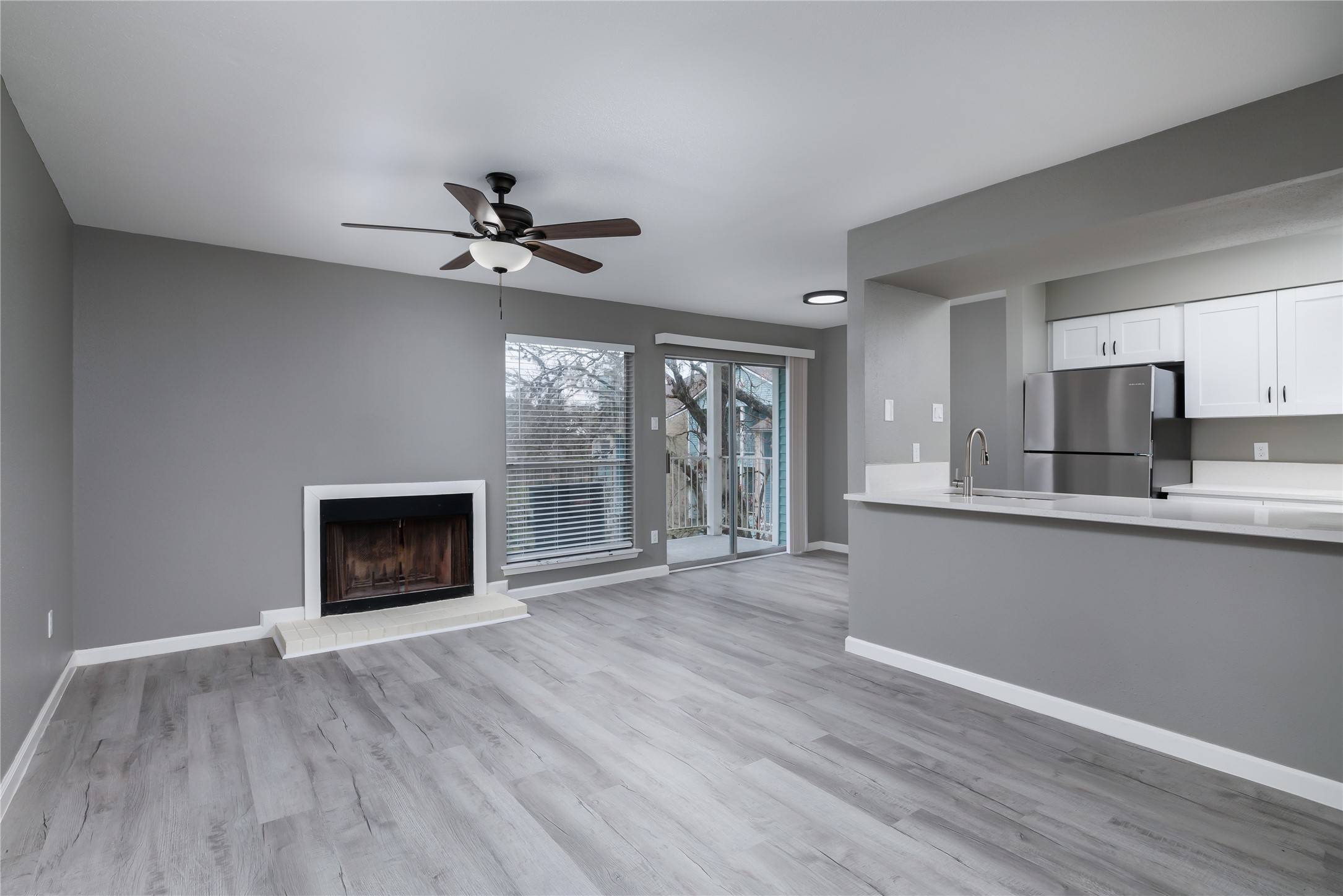 Webster, TX 77058,18617 Egret Bay BLVD #704