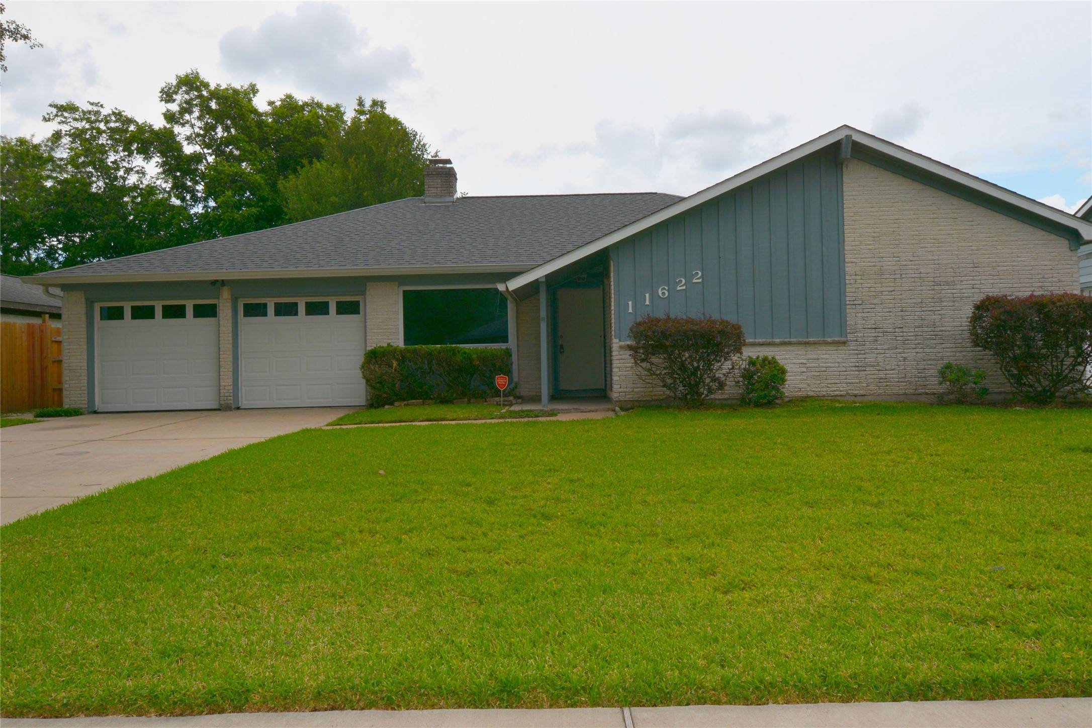 Meadows Place, TX 77477,11622 Brighton LN