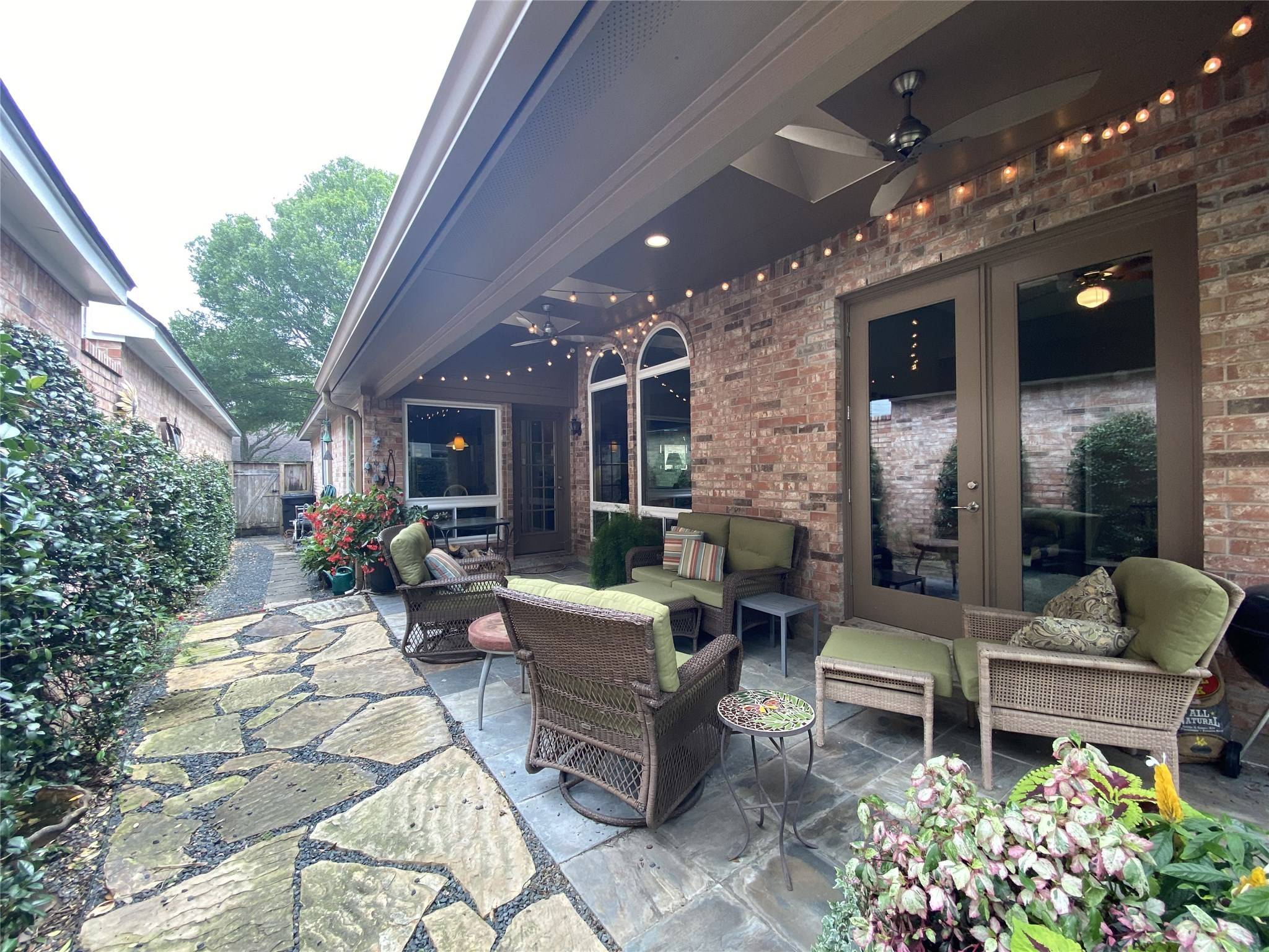 Houston, TX 77055,6906 Afton Woods DR