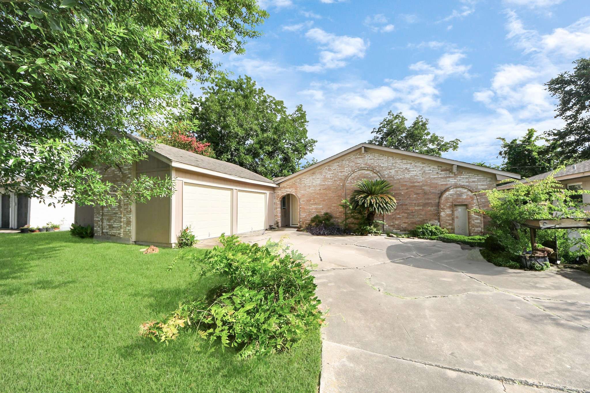 Houston, TX 77072,12050 Sela LN