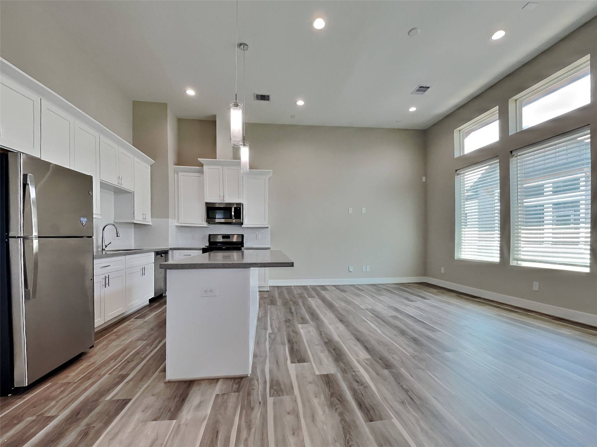 Houston, TX 77092,5902 Gardendale DR #F