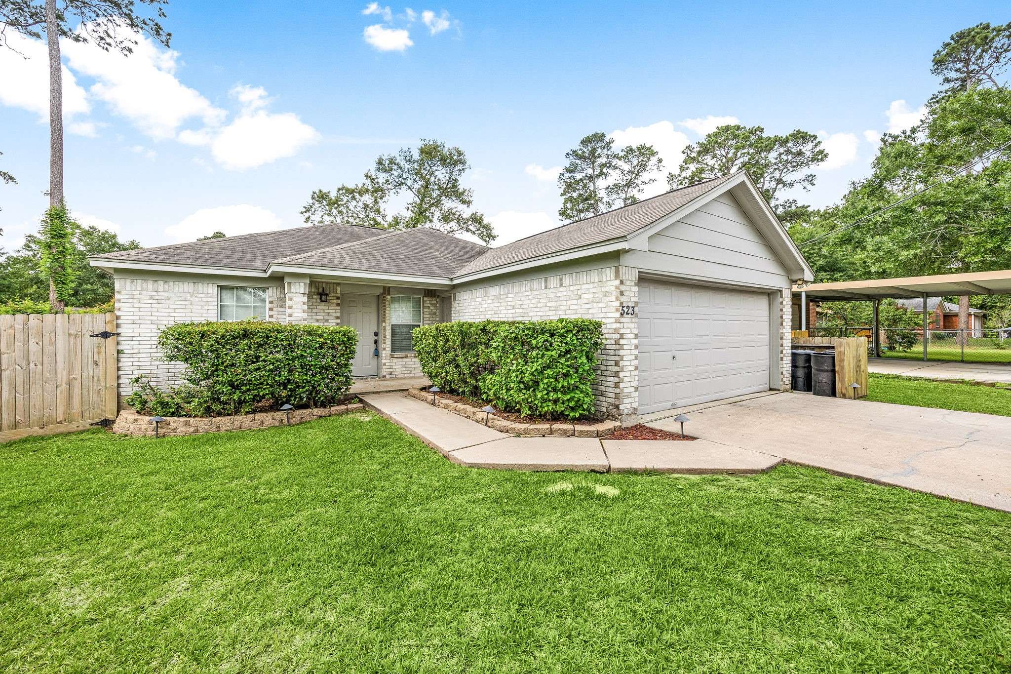Conroe, TX 77385,523 Pinewood DR