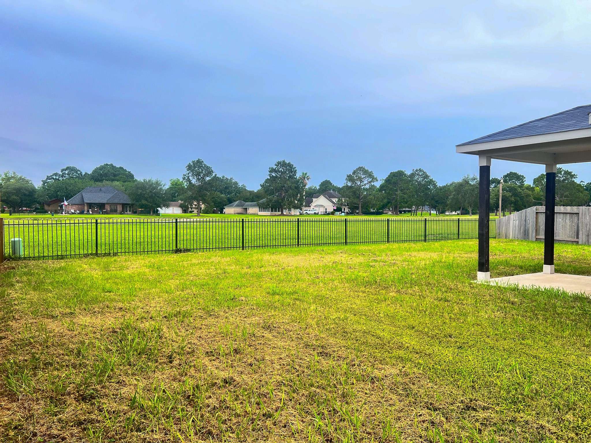 West Columbia, TX 77486,521 Green Meadows DR