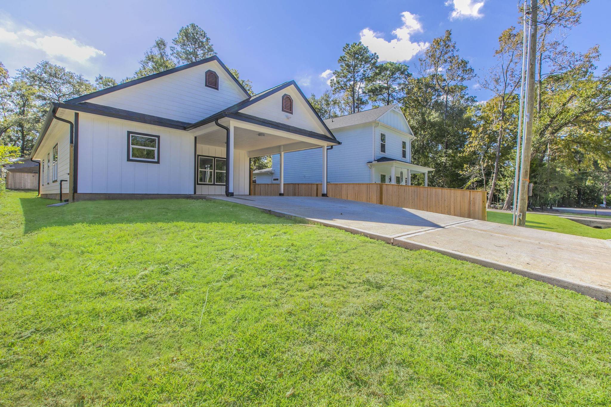 Willis, TX 77378,15591 Arrowhead LOOP W