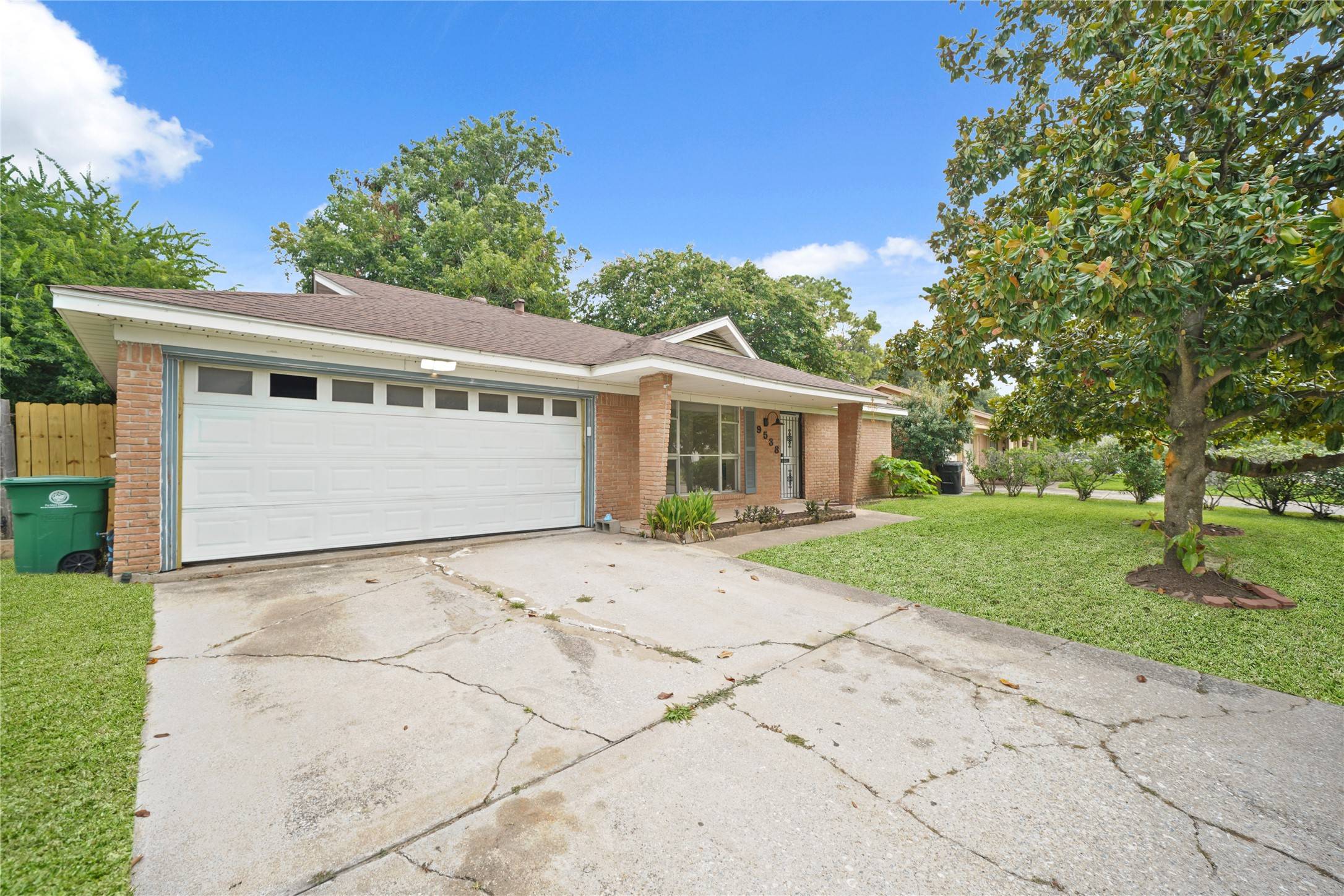 Houston, TX 77063,9538 Skyline DR