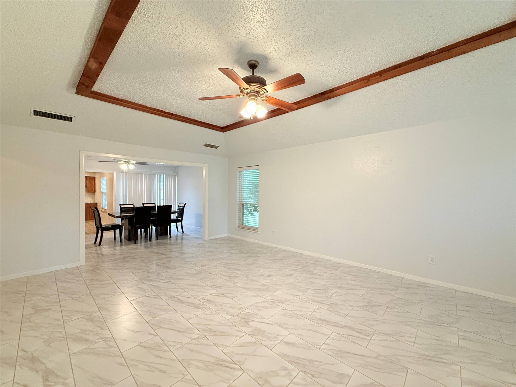 Houston, TX 77072,11135 Bellspring DR
