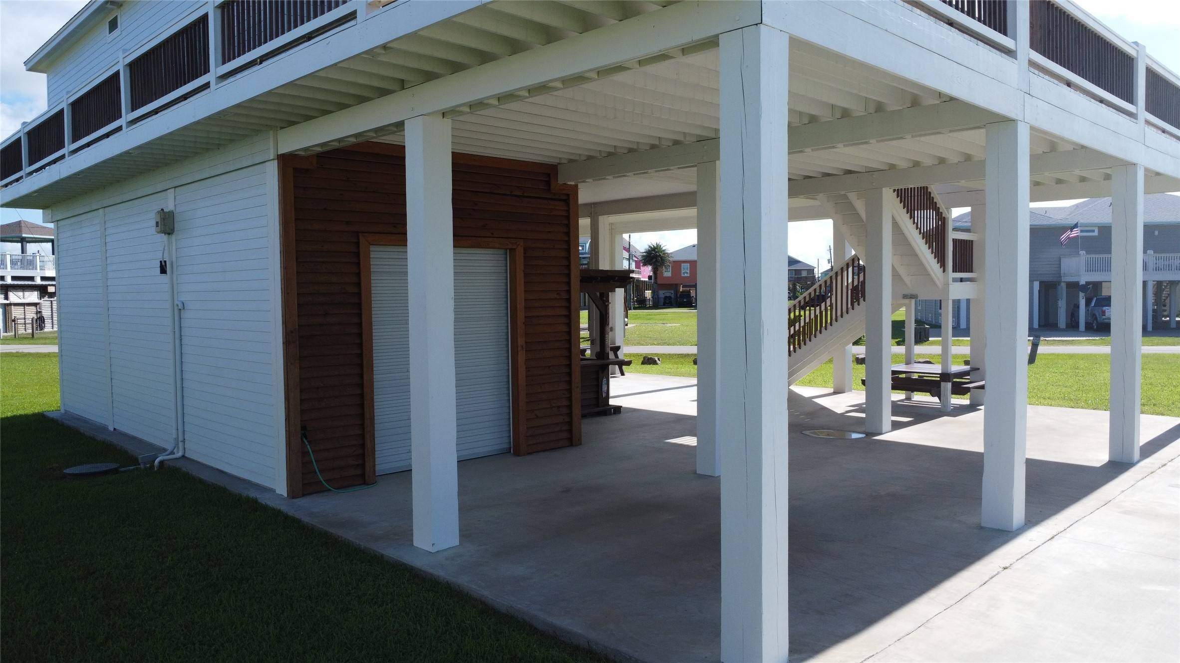 Crystal Beach, TX 77650,2429 Sand Bar LN