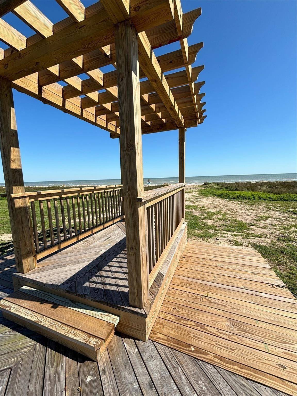 Gilchrist, TX 77617,583 Annabelle DR