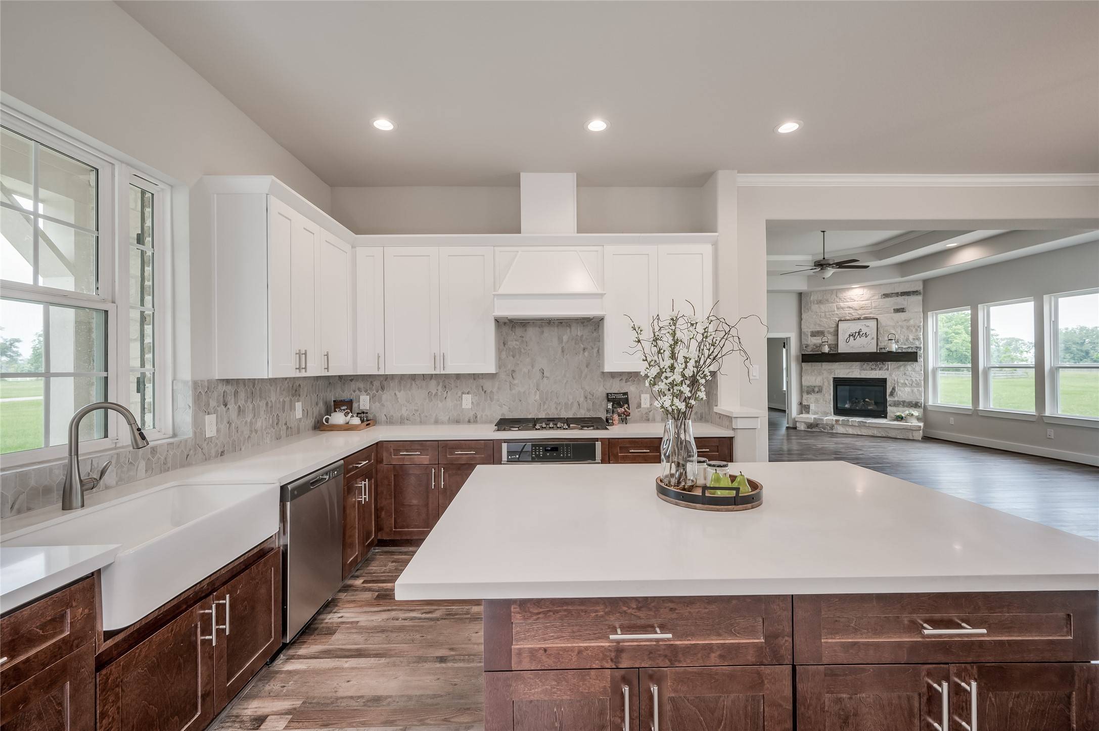 Rosharon, TX 77583,2910 Horse Trail DR