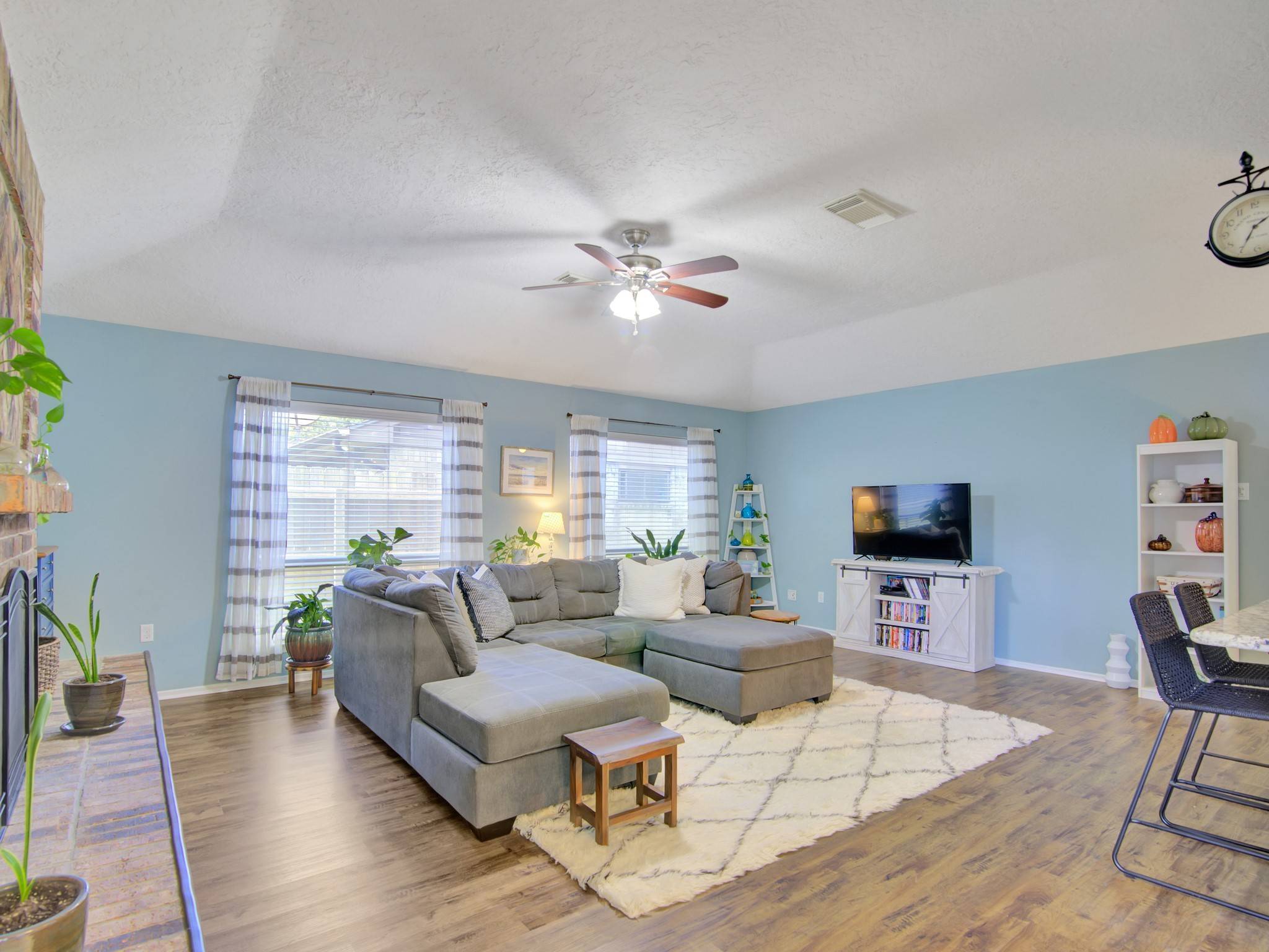 League City, TX 77573,115 Greenshire DR