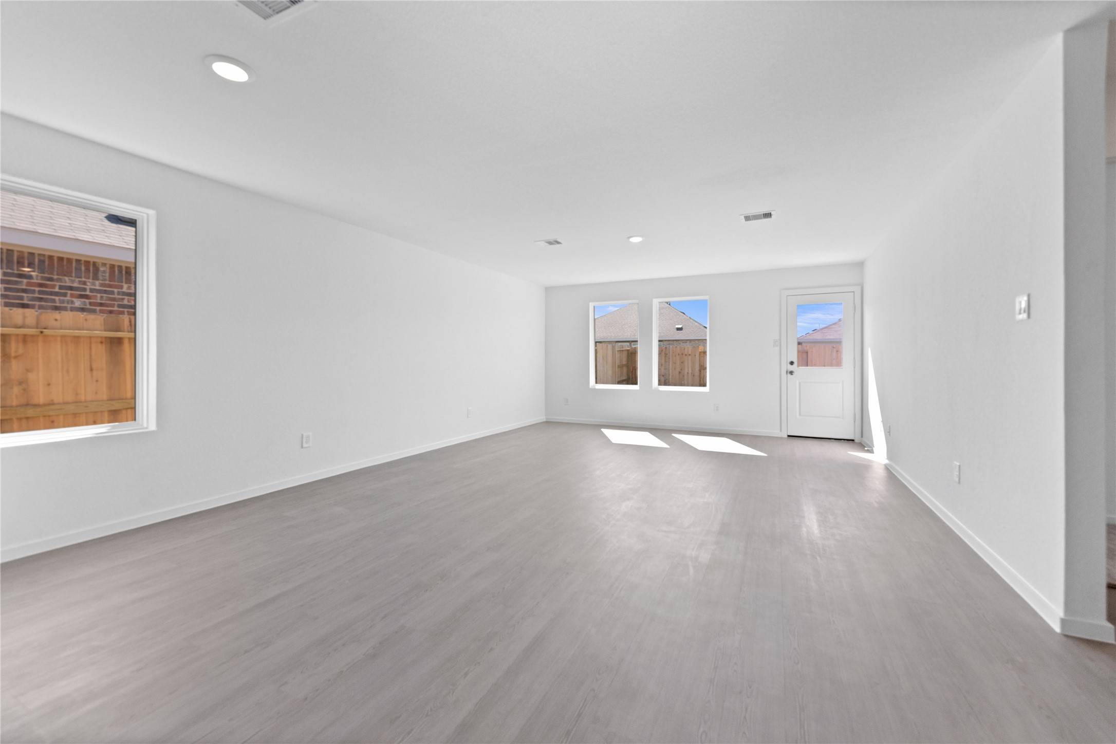 Baytown, TX 77521,5130 Red Drum DR