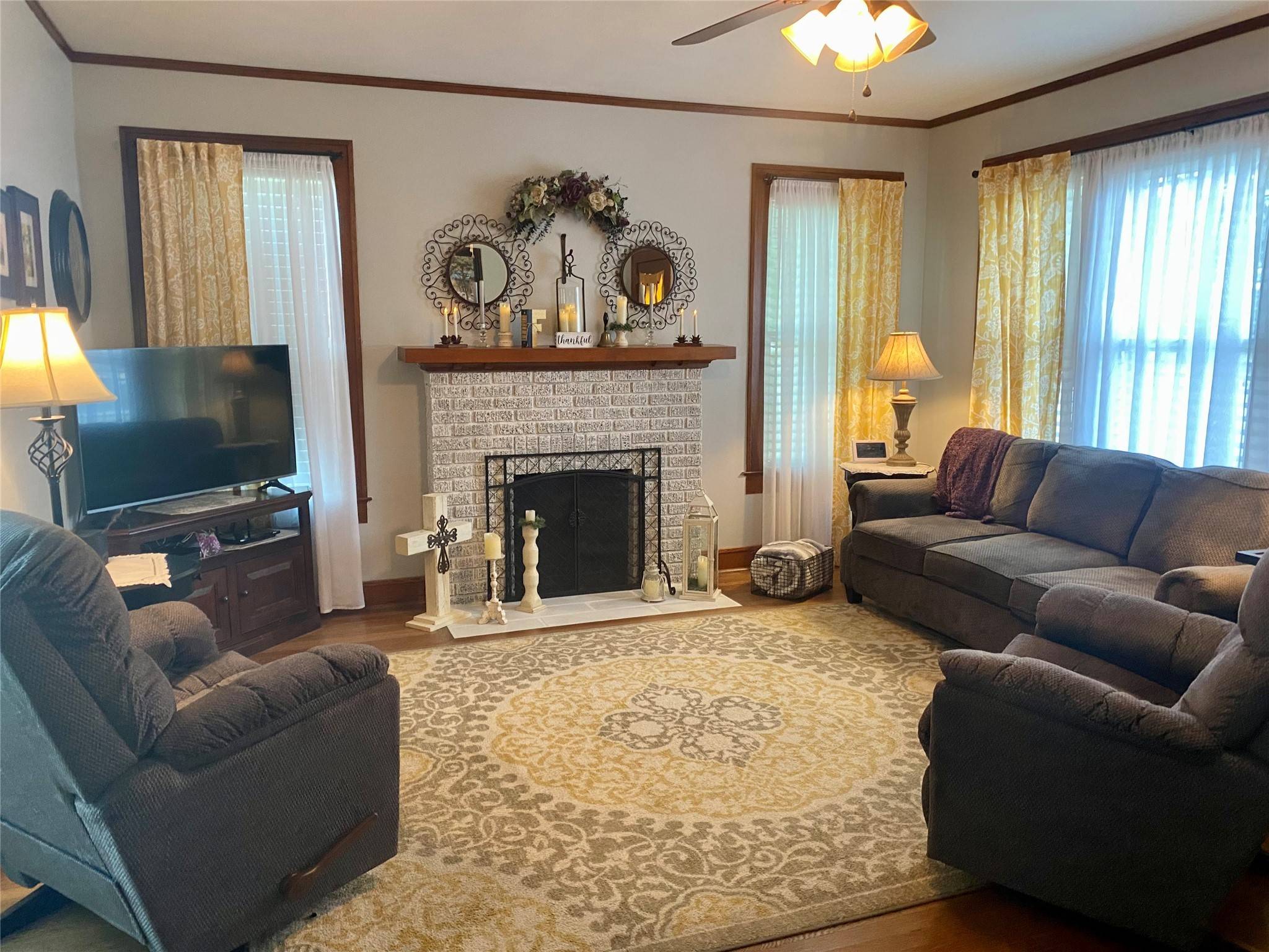 Giddings, TX 78942,592 E Hempstead ST