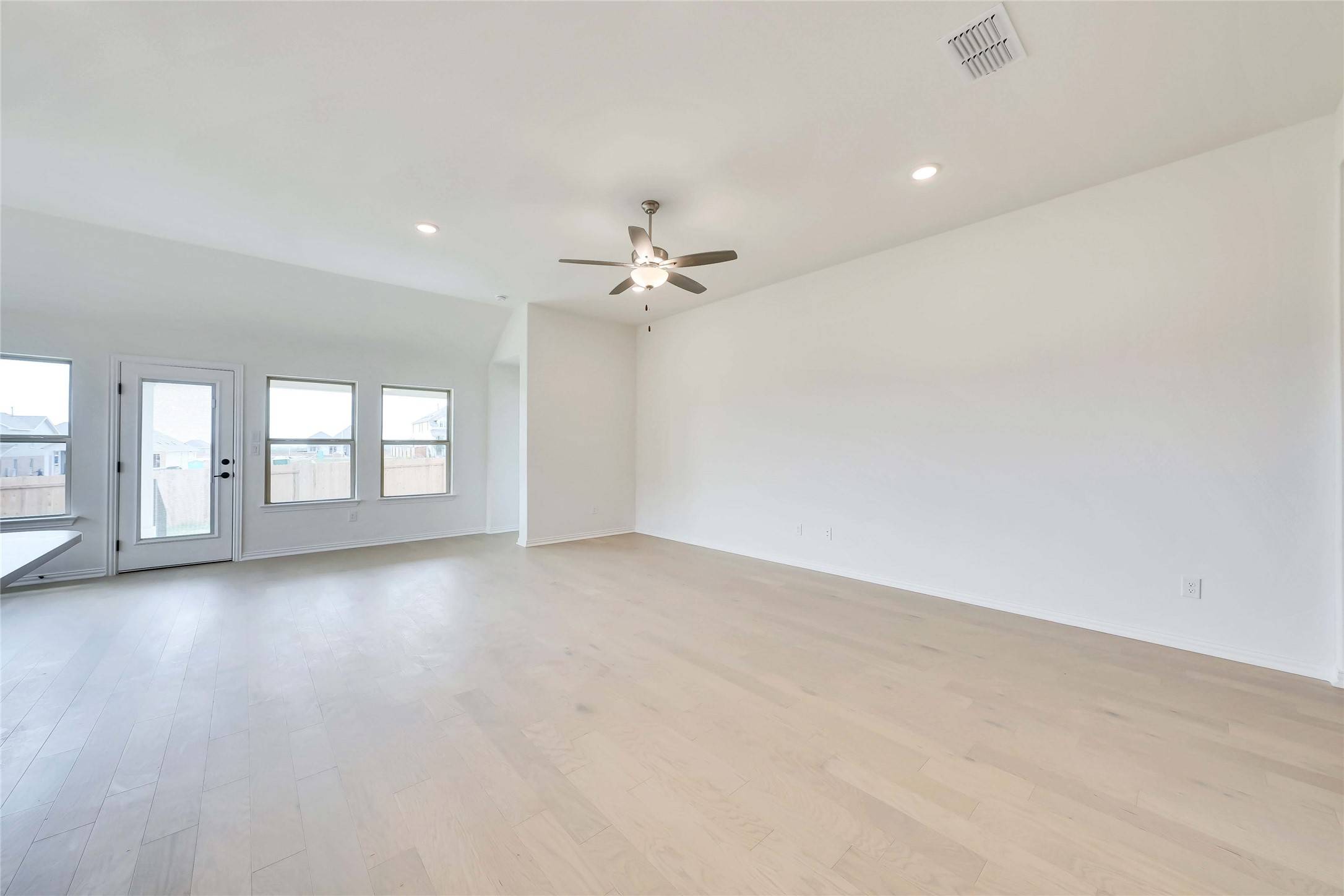 Iowa Colony, TX 77583,2818 Ruby Laurel DR