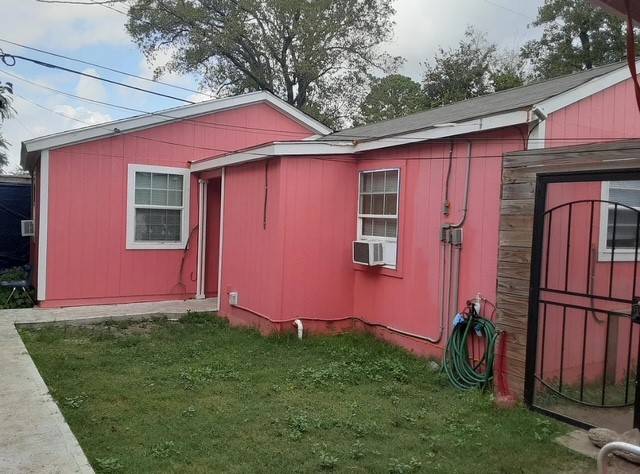 Houston, TX 77033,5305 Rapido RD