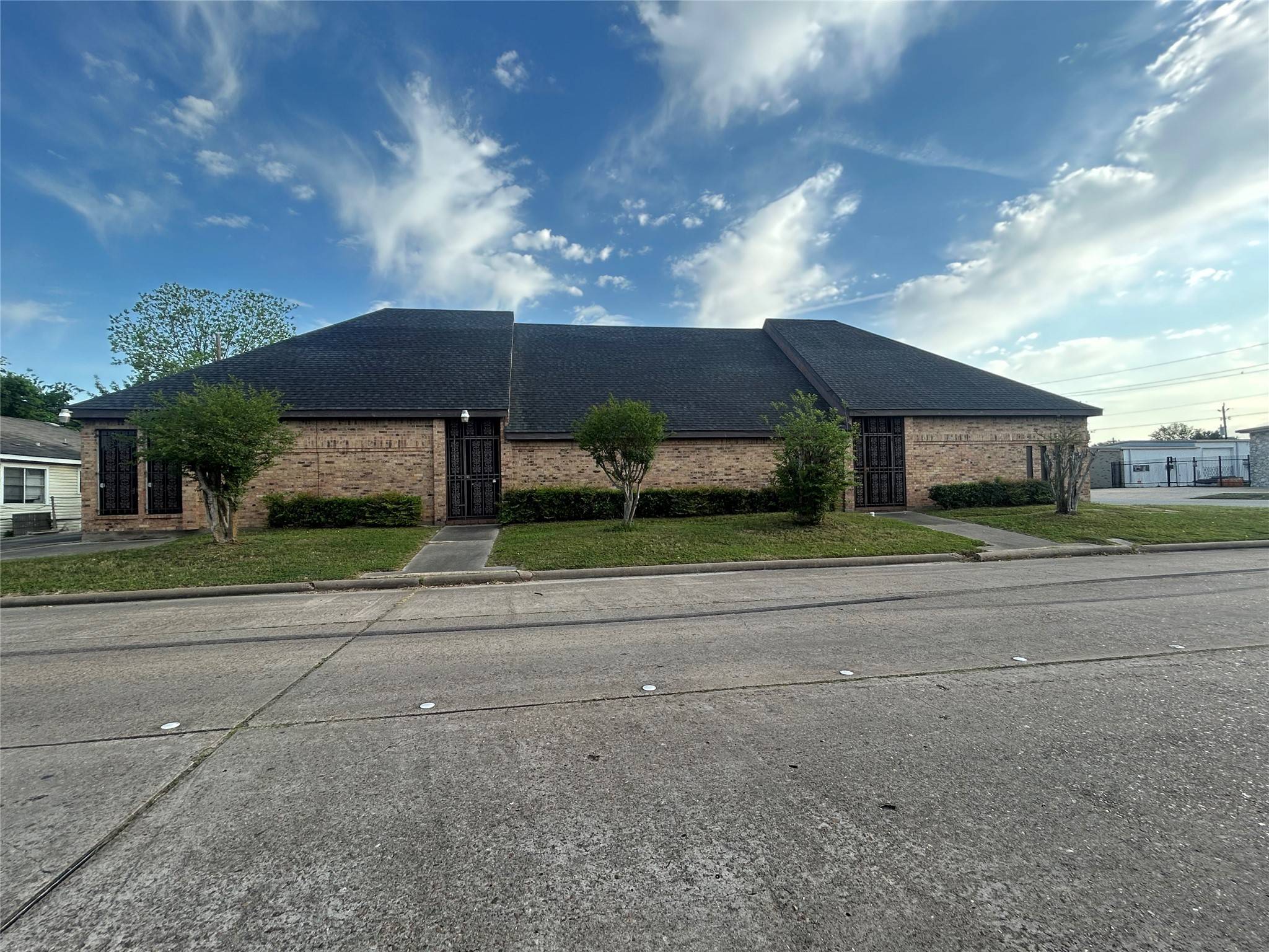 Houston, TX 77061,7555 Morley ST