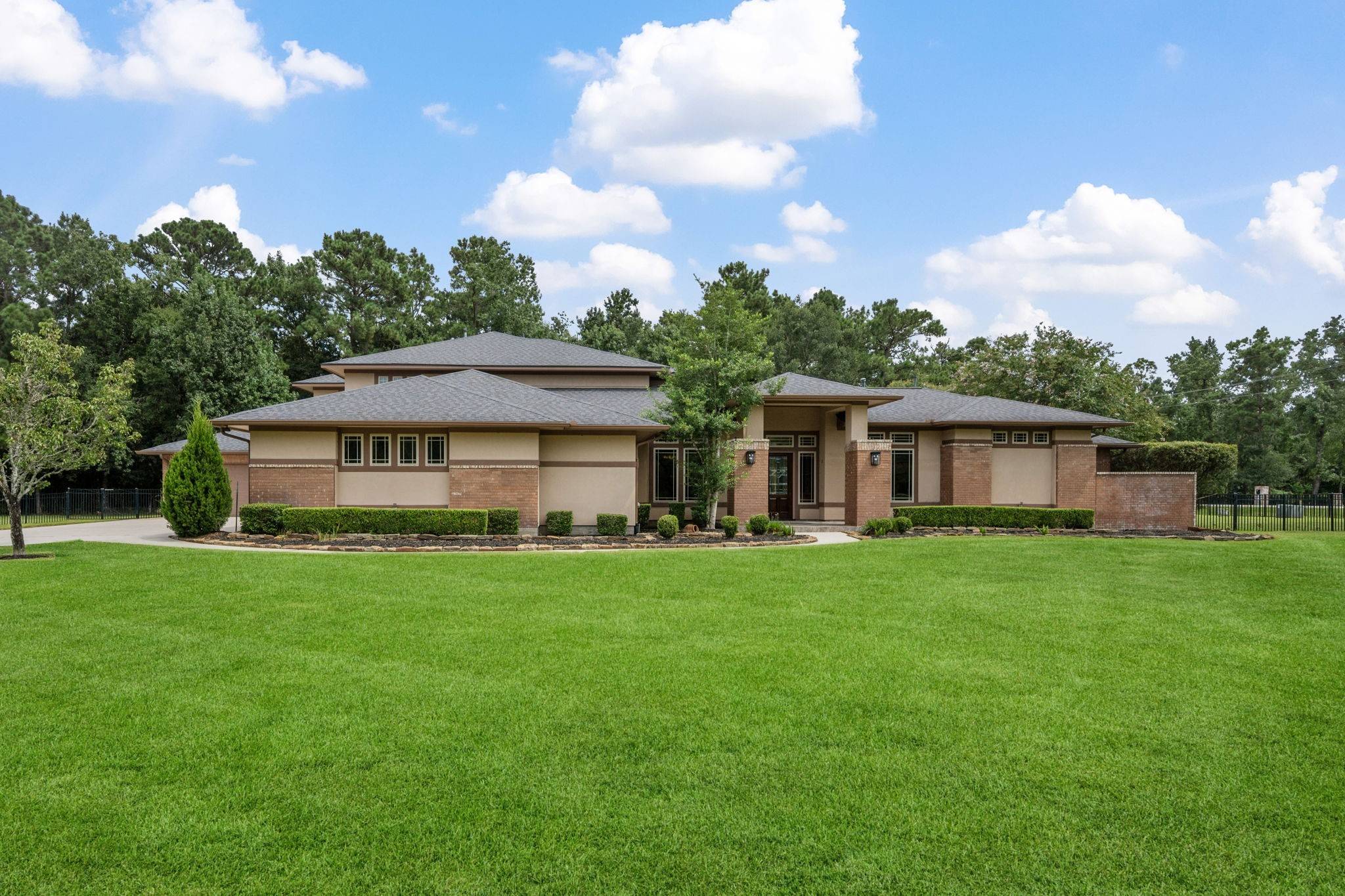 Magnolia, TX 77354,9453 Deer Path LN