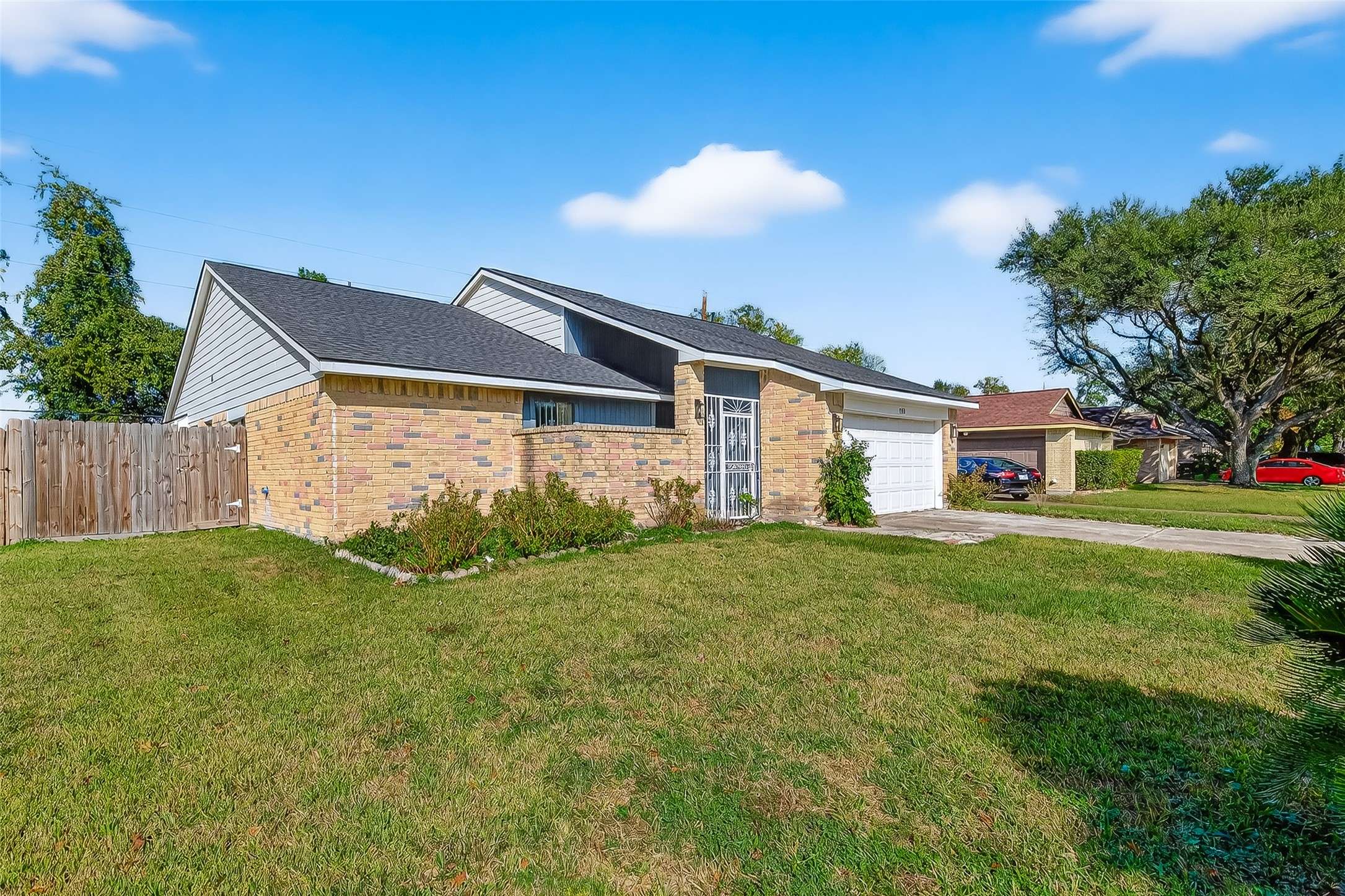 Houston, TX 77066,5530 Oak Falls DR