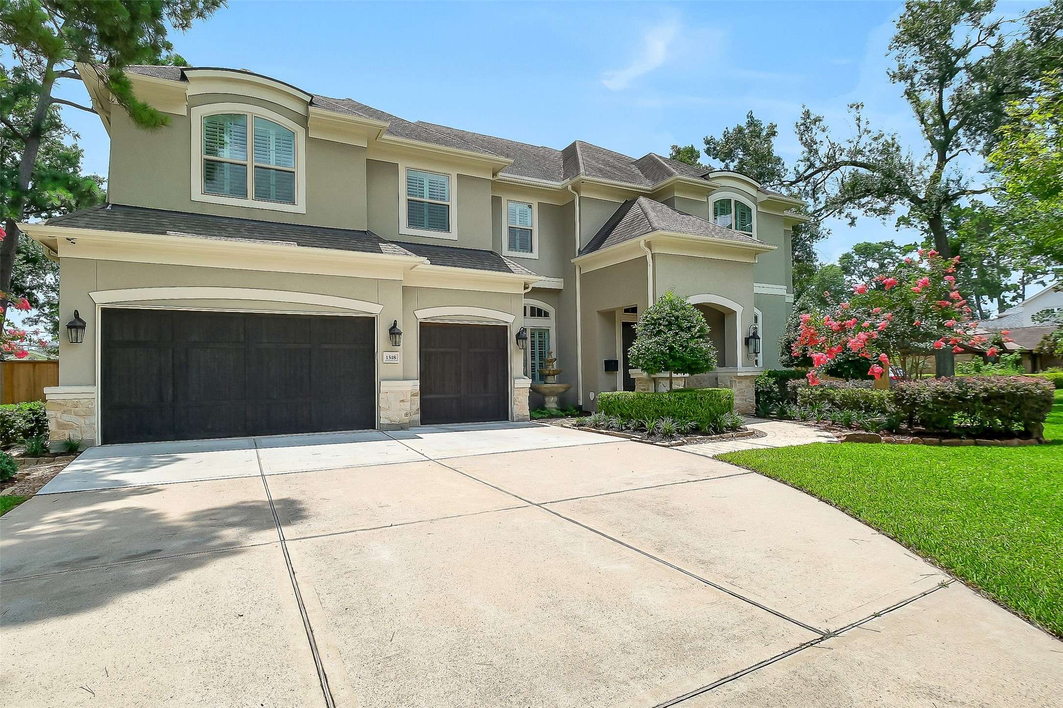 Houston, TX 77055,1518 Hillendahl BLVD