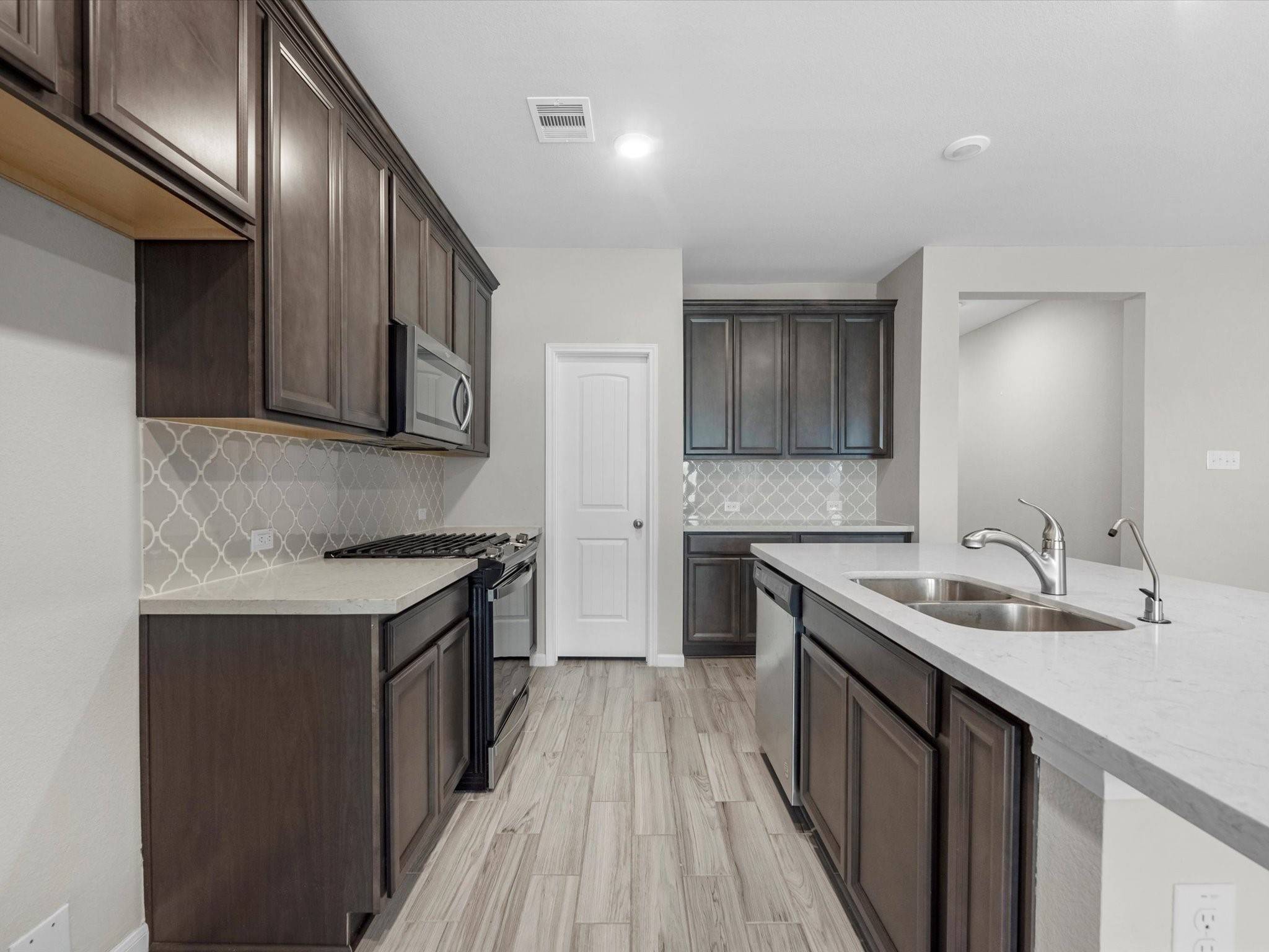 Baytown, TX 77523,7638 Sirocco LN