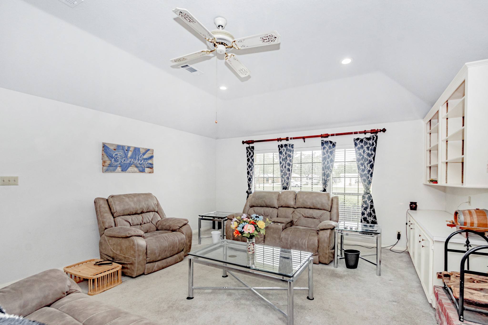 Santa Fe, TX 77510,13617 Washington ST