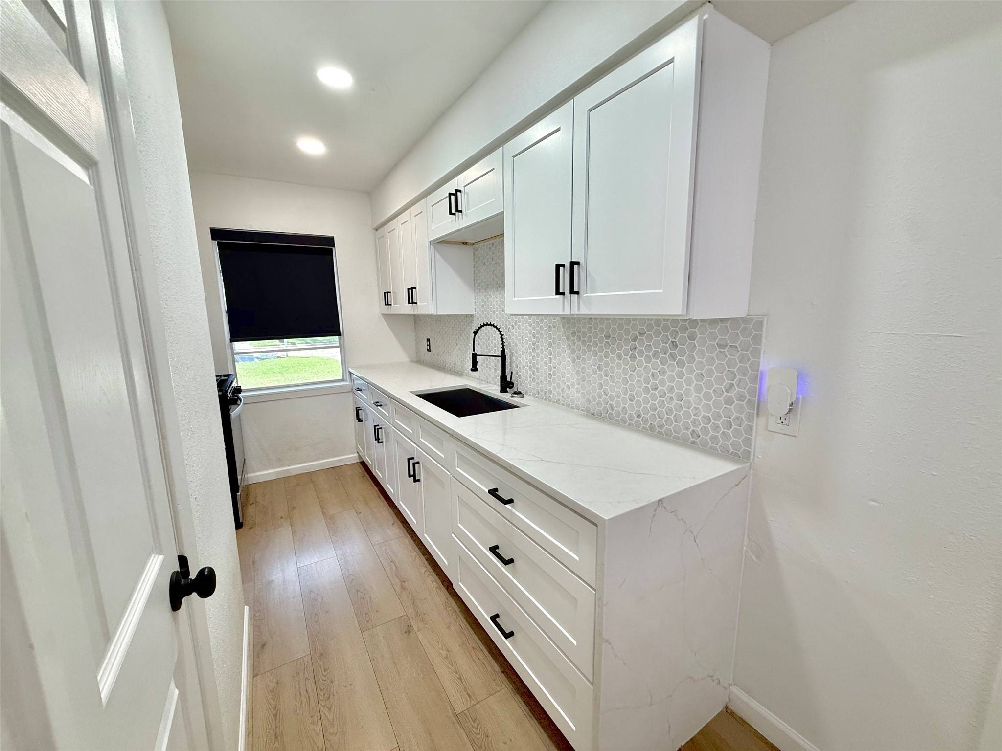 Alvin, TX 77511,716 Circle WAY