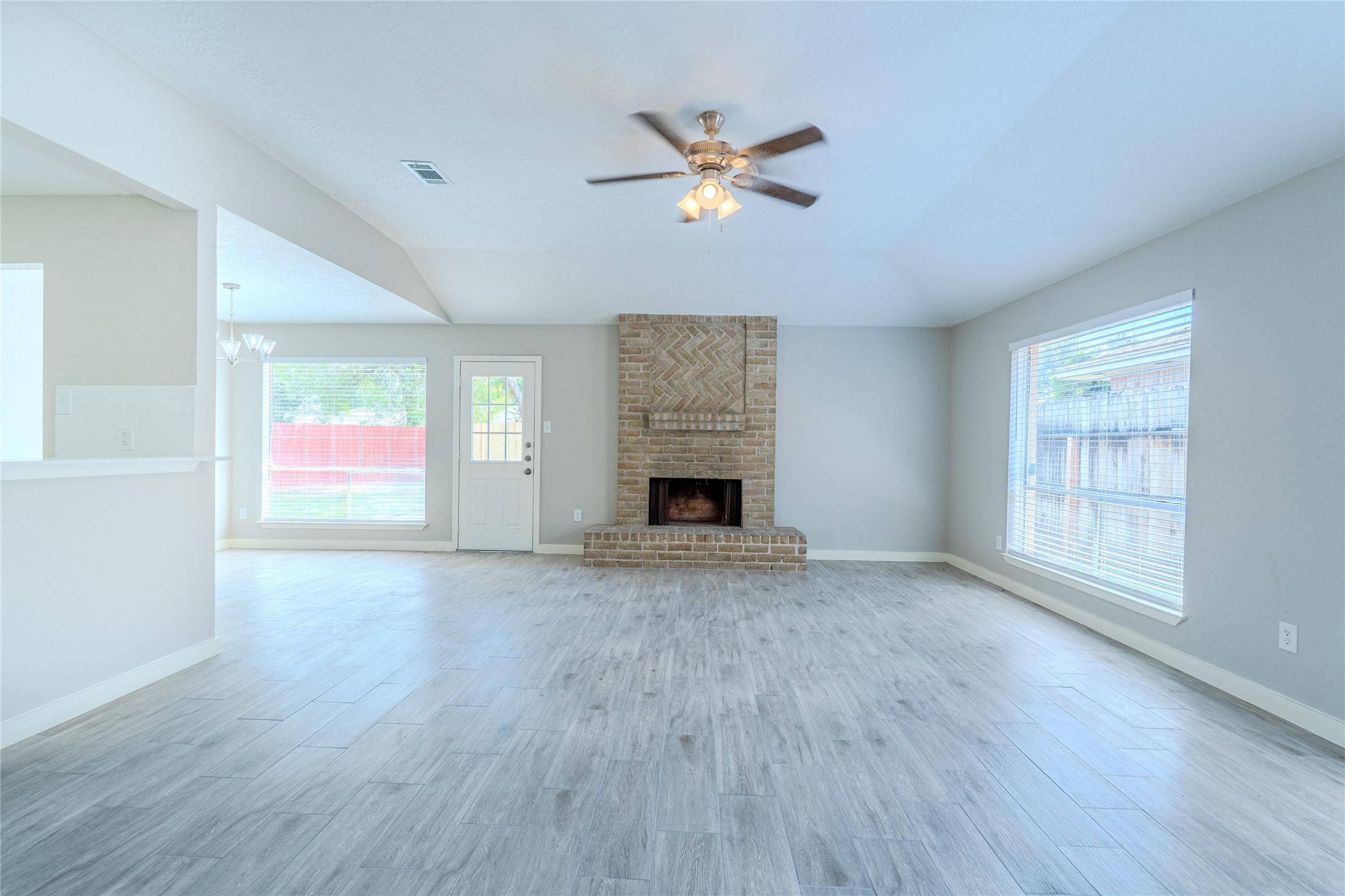 Houston, TX 77067,2714 Flintrock CIR
