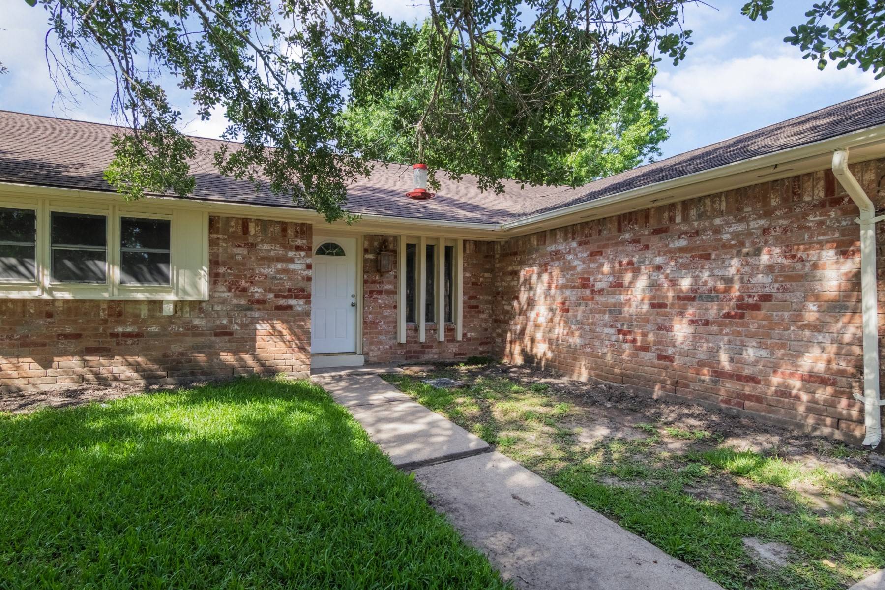 Friendswood, TX 77546,501 Point Clear DR
