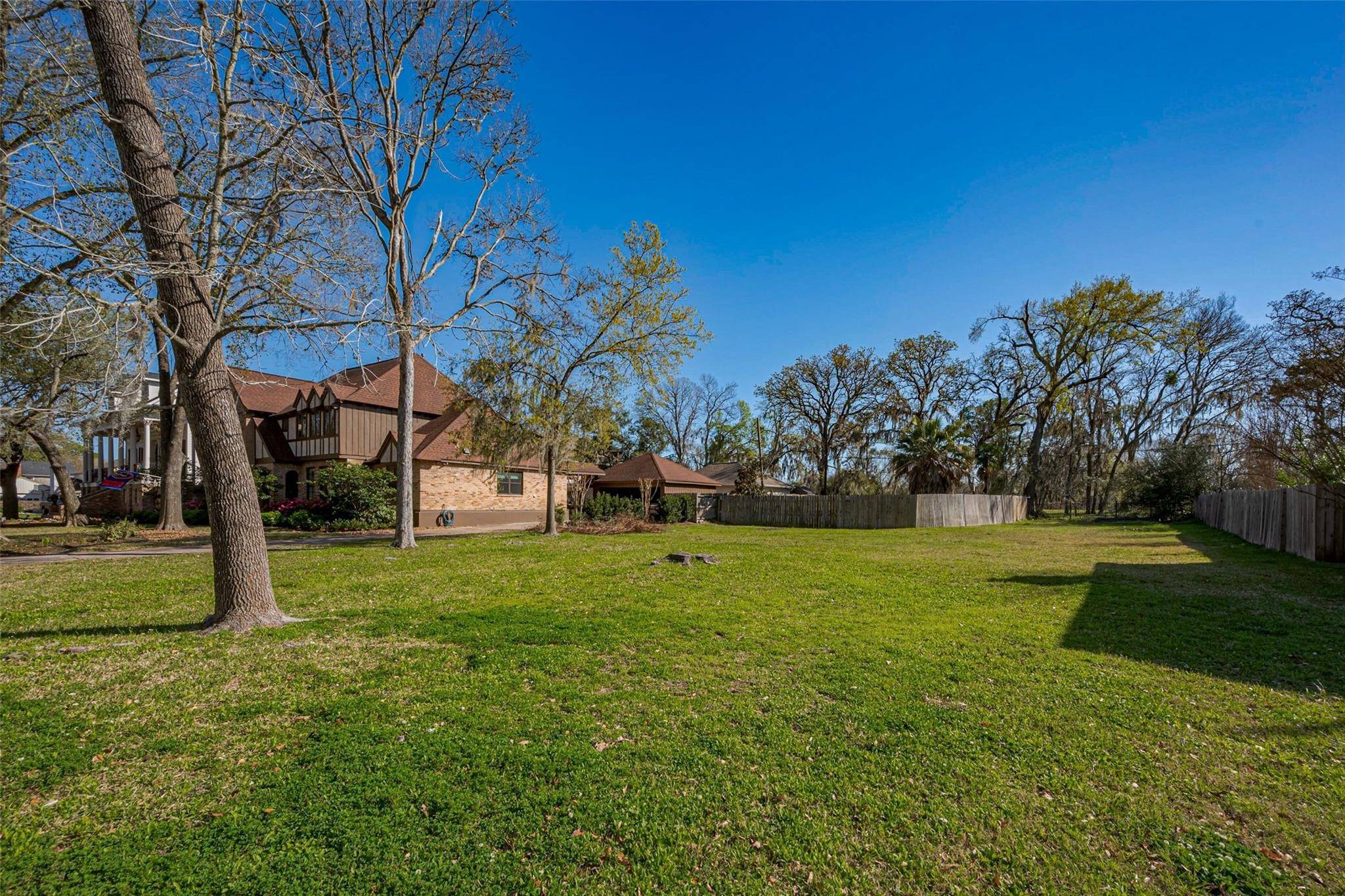 Houston, TX 77079,14811 Bramblewood DR