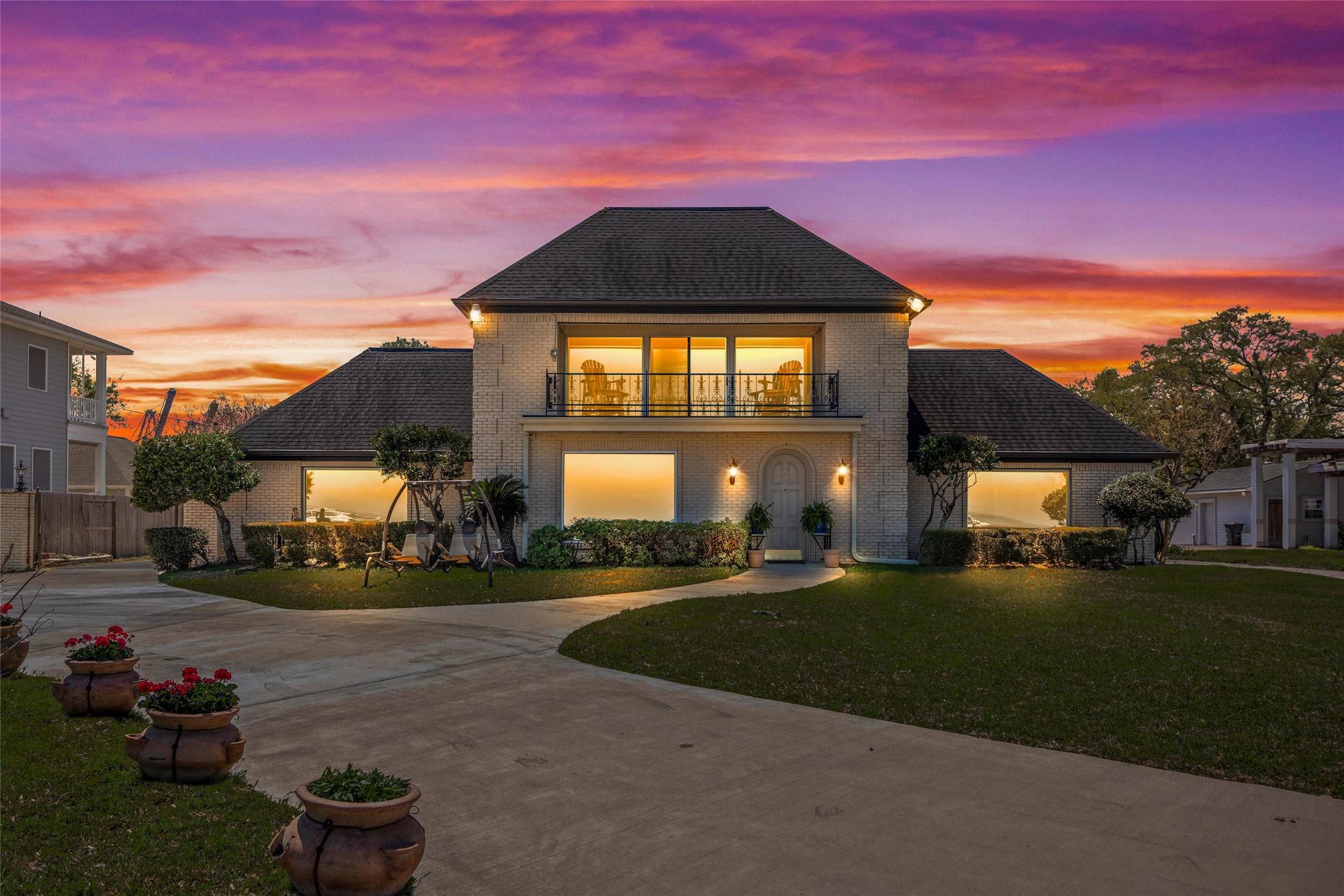 Shoreacres, TX 77571,3540 Miramar DR