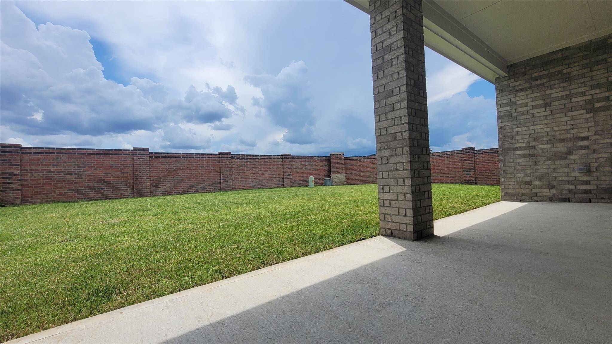 Baytown, TX 77521,5431 Peacock Bass DR