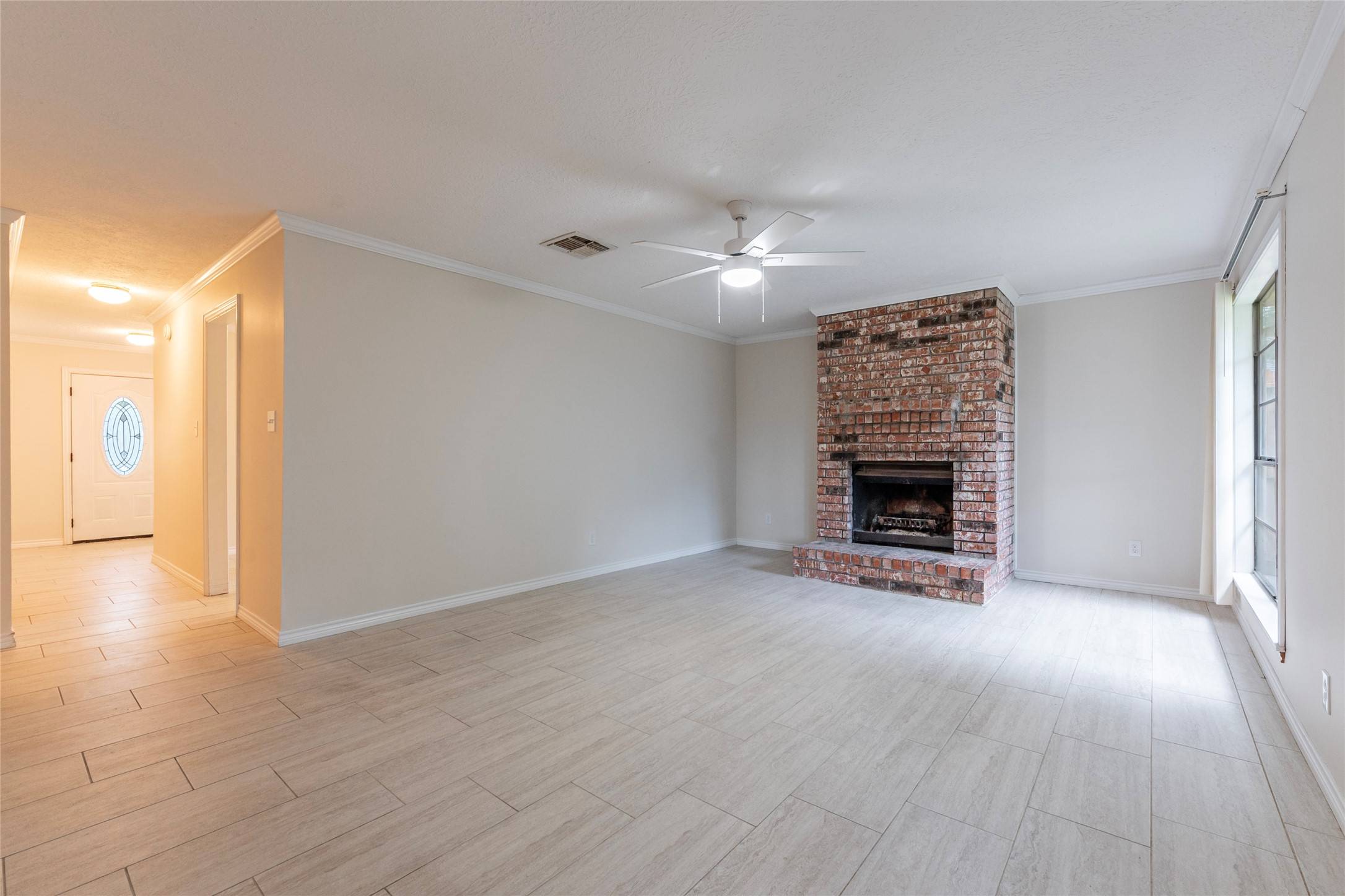Webster, TX 77598,2435 Heritage Bend DR
