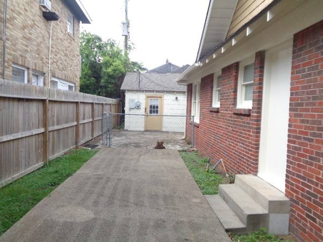 Houston, TX 77023,4618 Clay ST