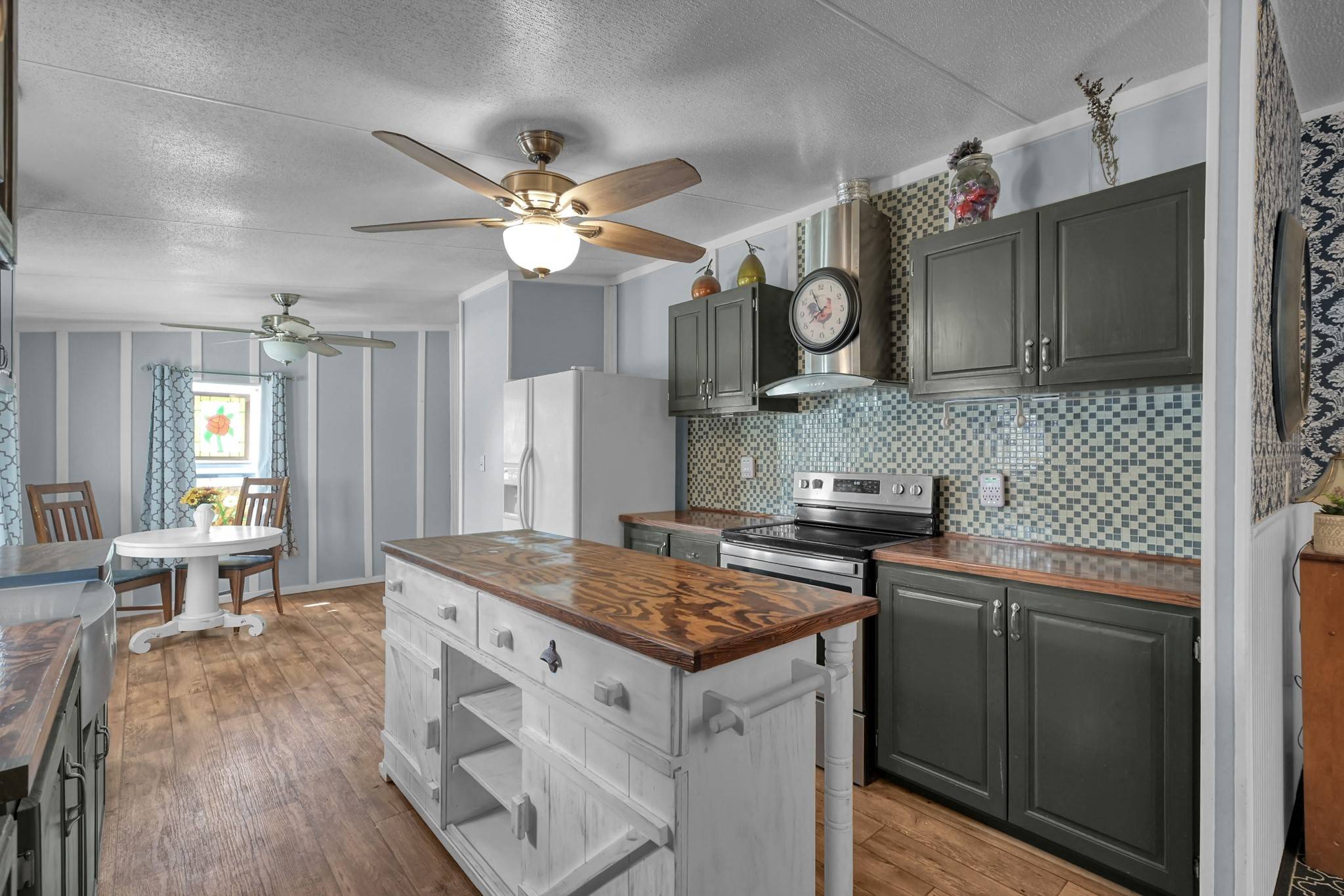 Onalaska, TX 77360,141 Persimmon RD