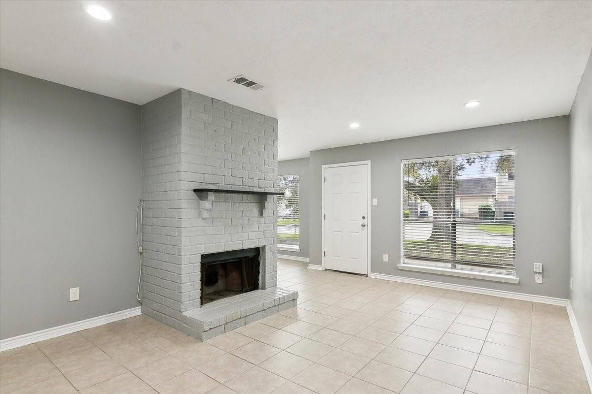 Beaumont, TX 77706,8540 Glen Meadow LN